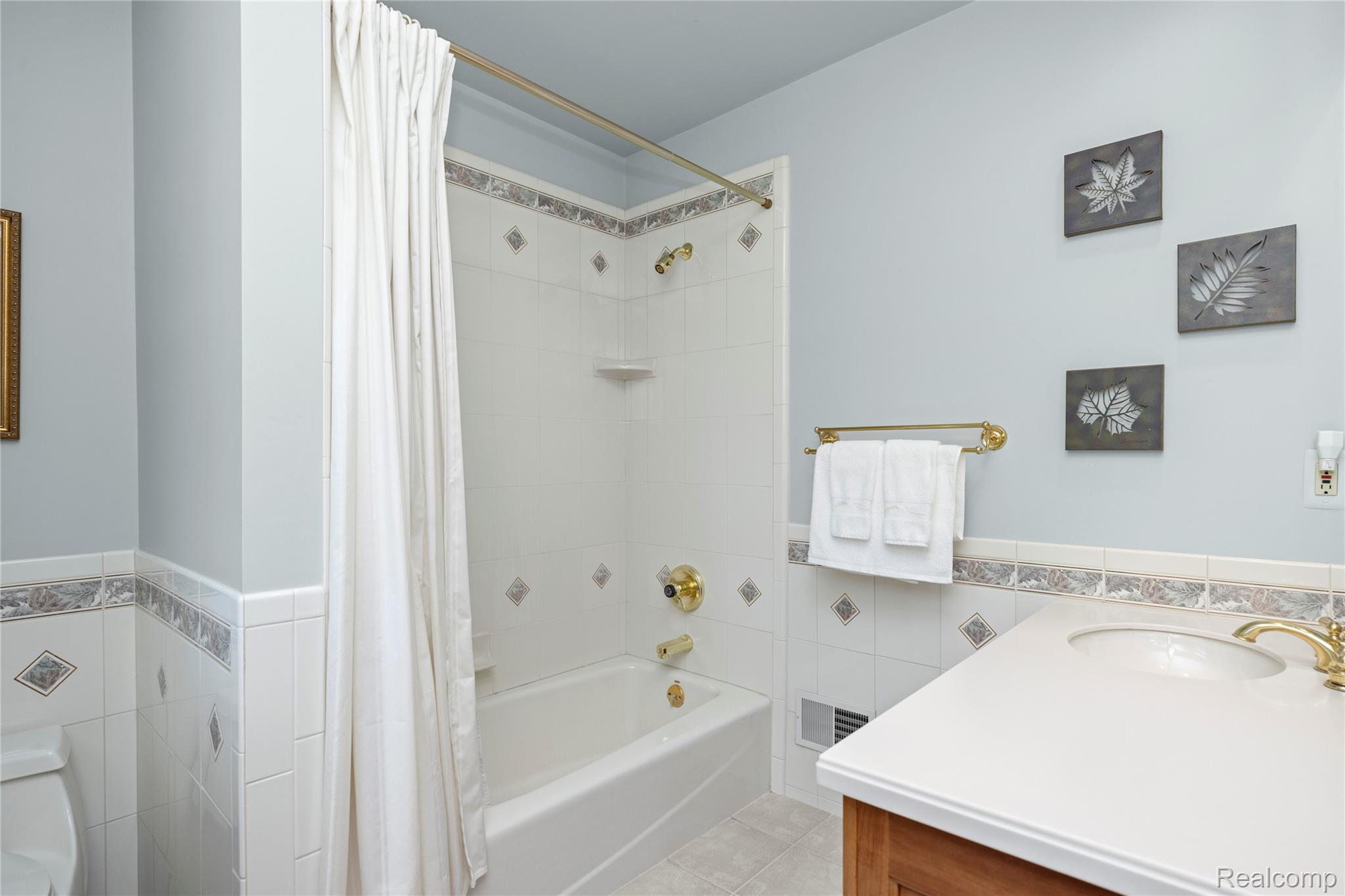905 Spring Drive Property Photo 60