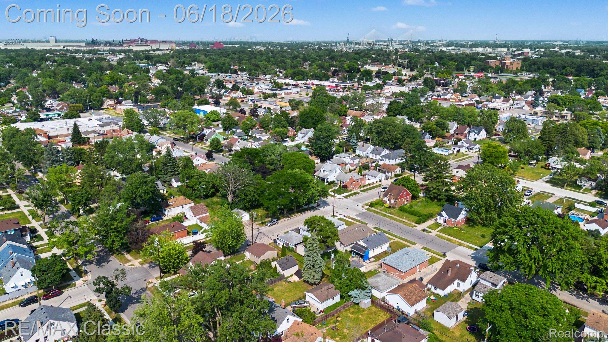 18825 Hanna Street Property Photo 16