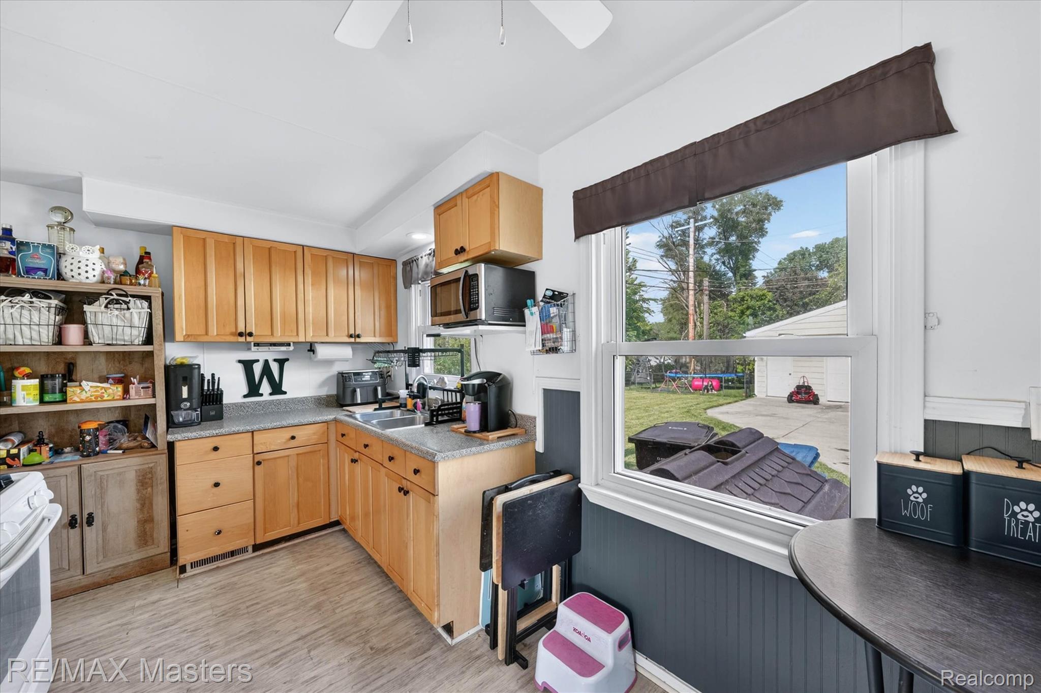 4643 Niagara Street Property Photo 12