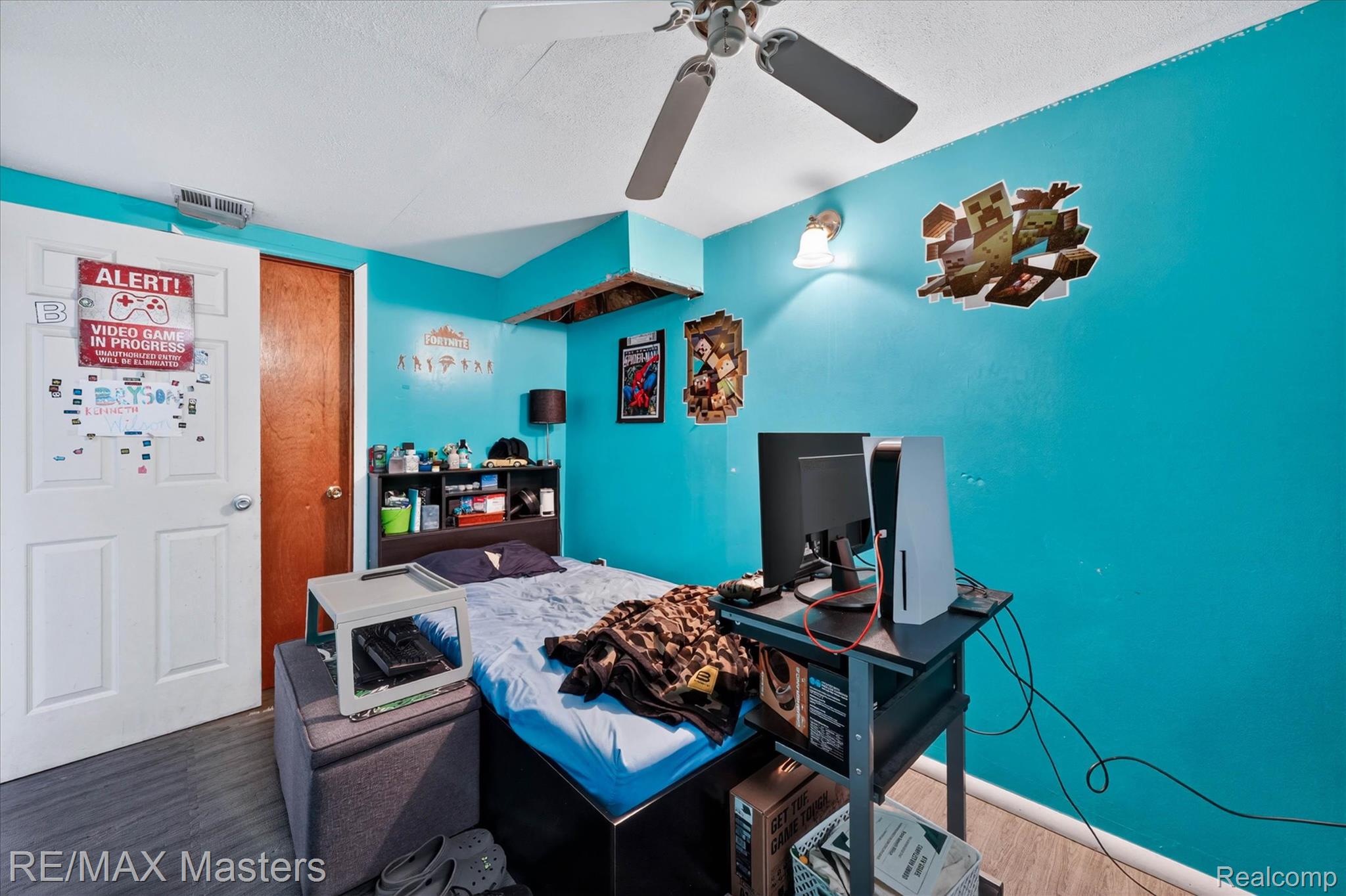 4643 Niagara Street Property Photo 15