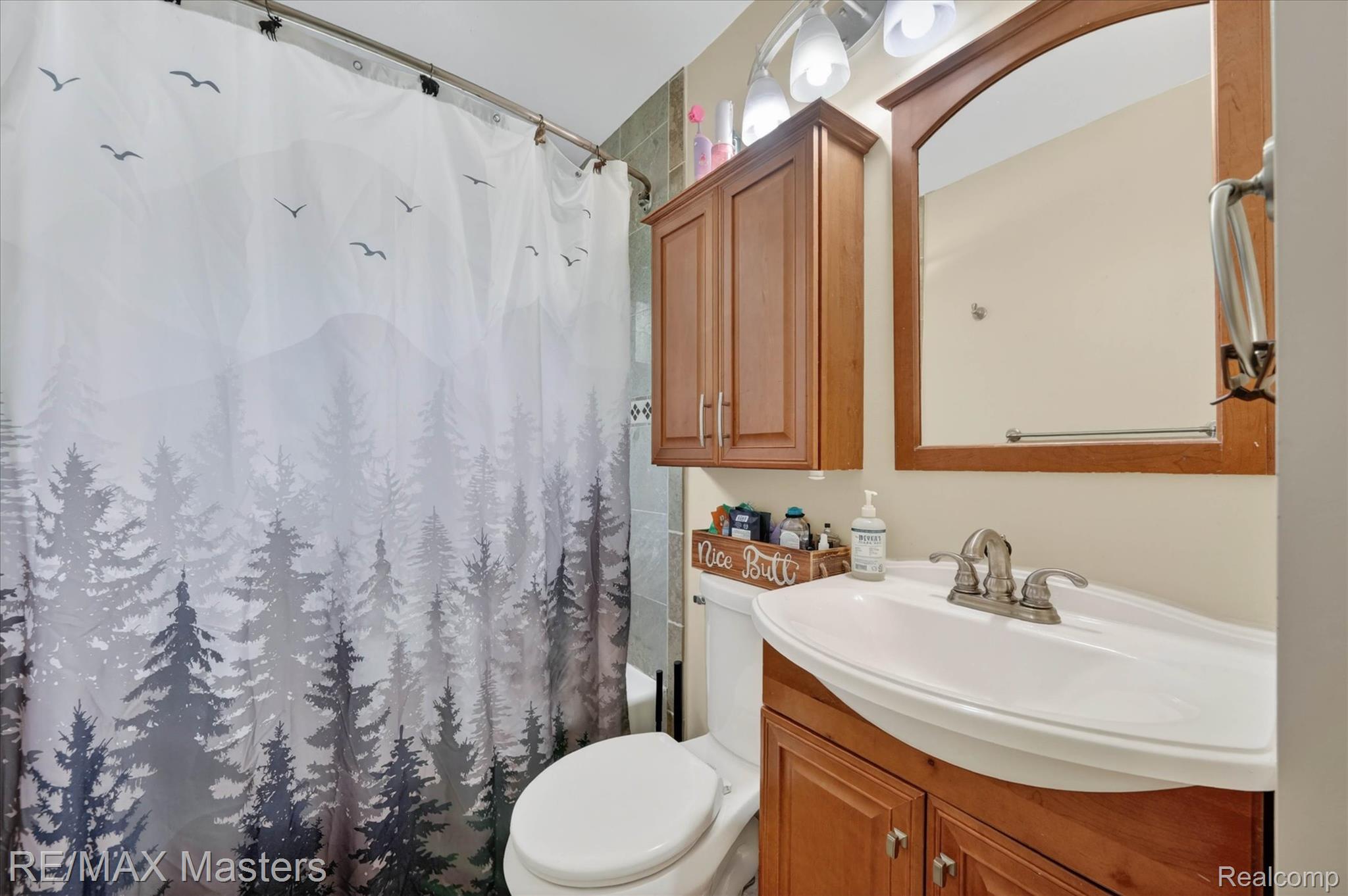 4643 Niagara Street Property Photo 18