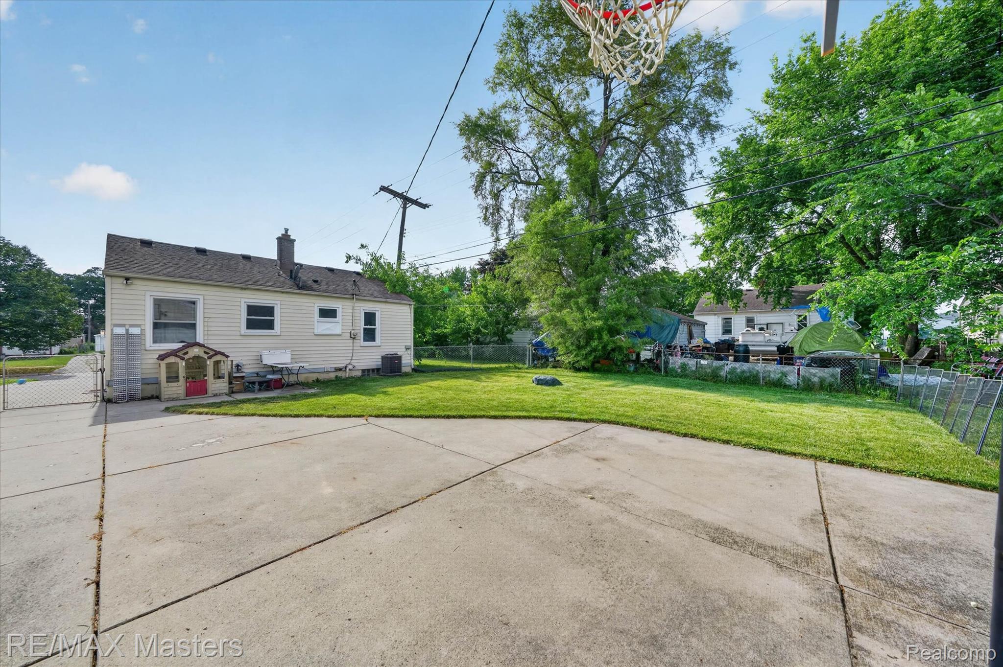 4643 Niagara Street Property Photo 30