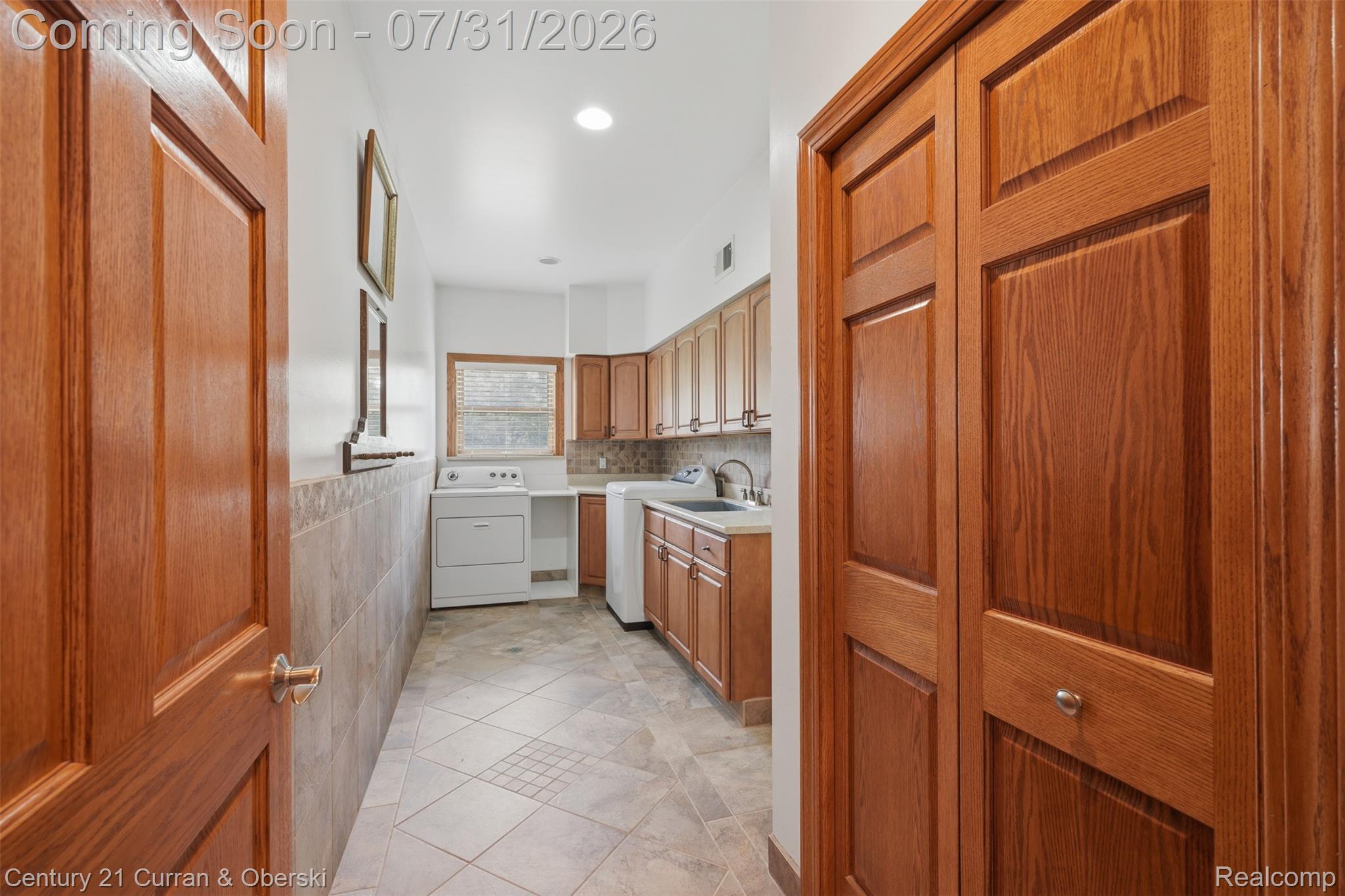 3450 Grey Tower Road Property Photo 19
