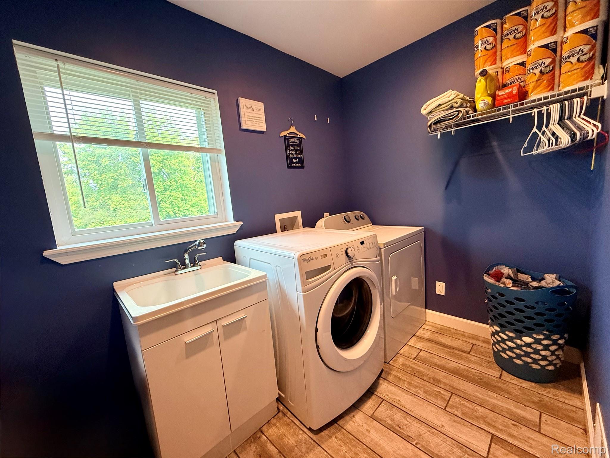 2543 Greenwood Road Property Photo 31