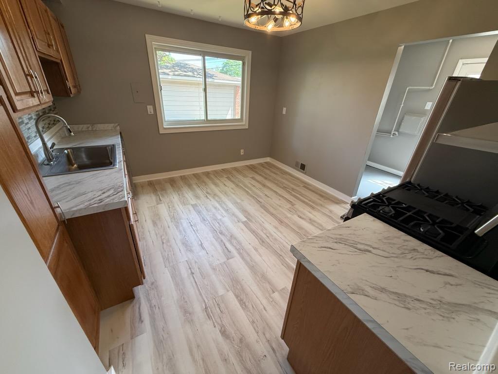 34856 Fairchild Street Property Photo 6