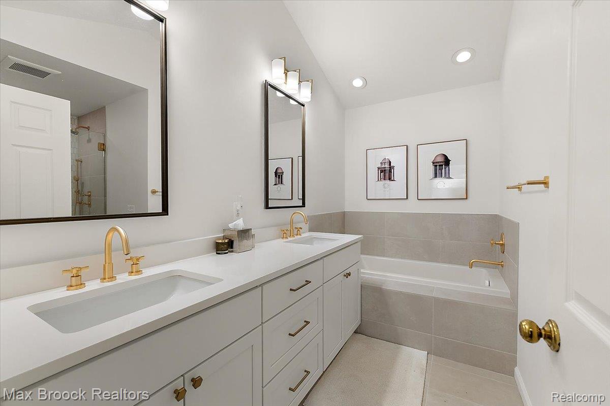 2478 Wildbrook Run Property Photo 30