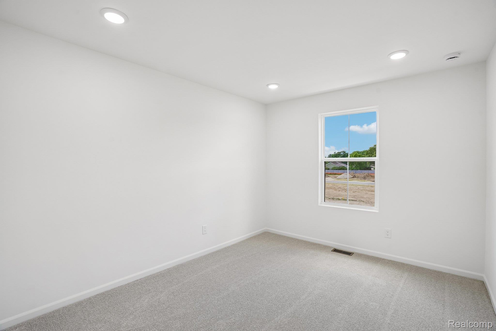 271 Lantana Drive Property Photo 18