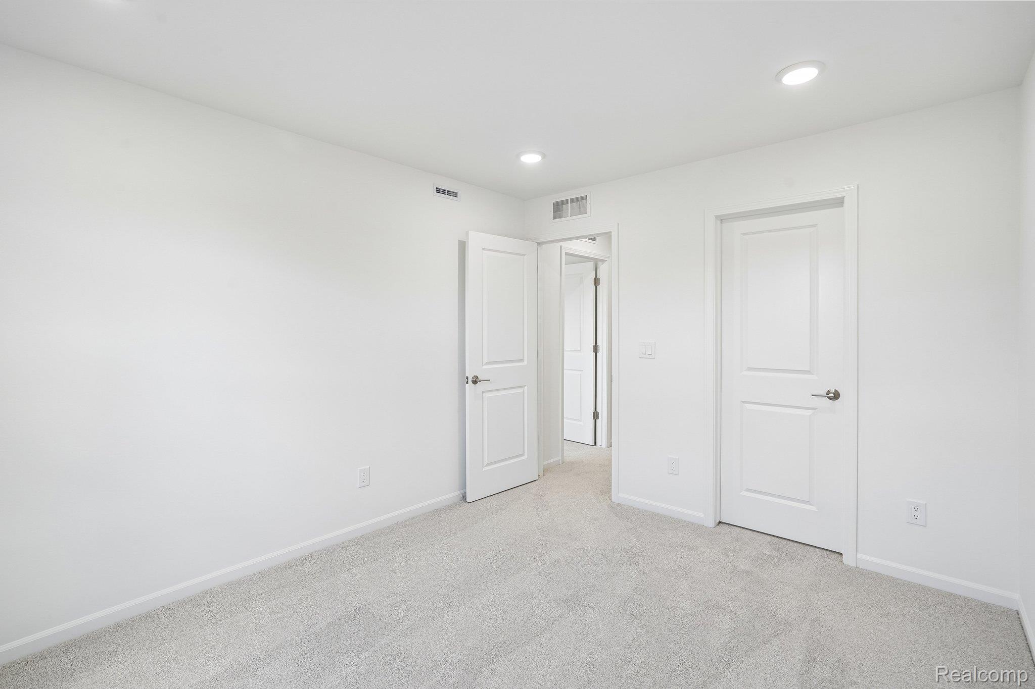 271 Lantana Drive Property Photo 20