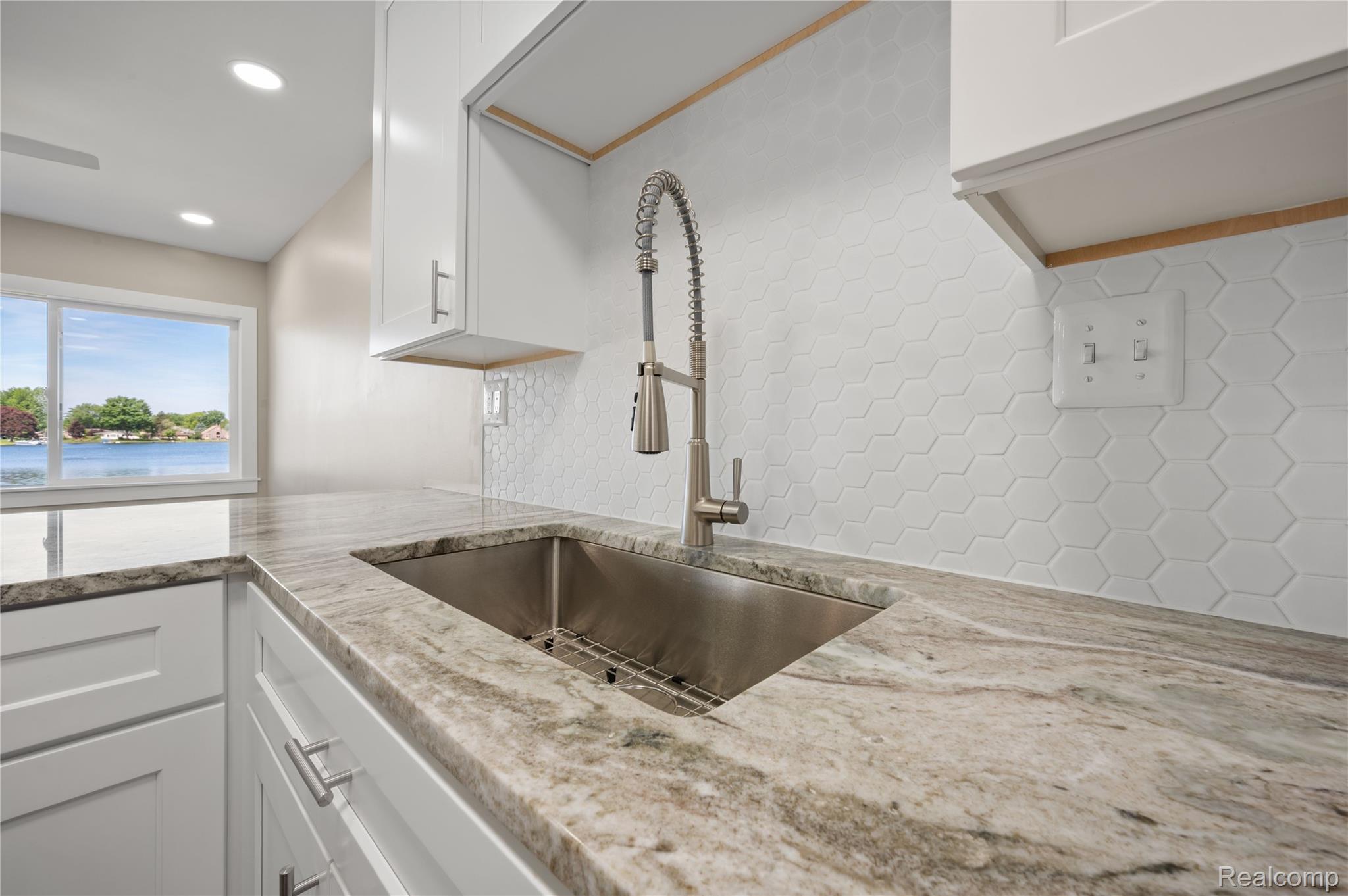 3515 Highland Boulevard Property Photo 9
