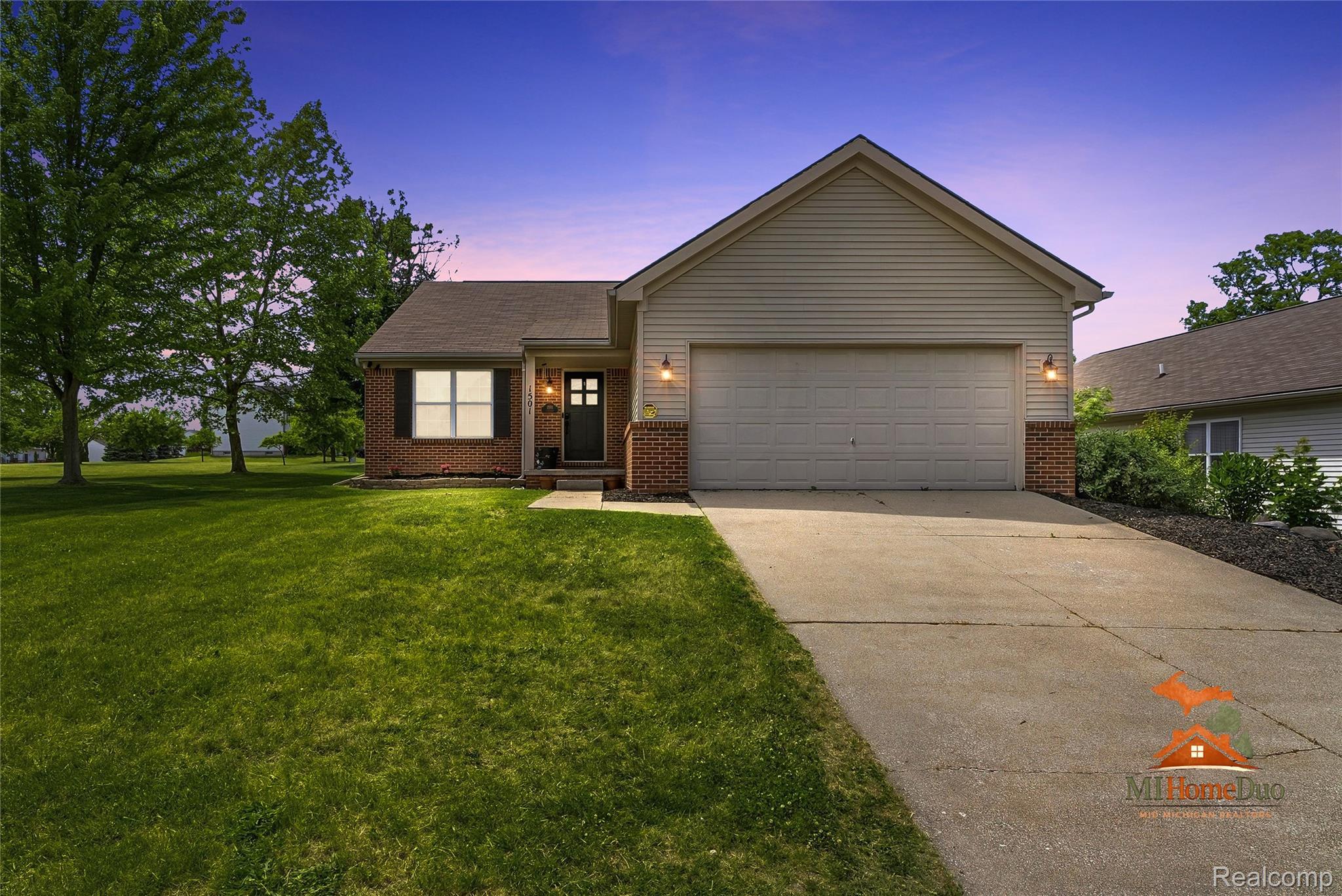 1501 Vanderbilt Drive Property Photo 1