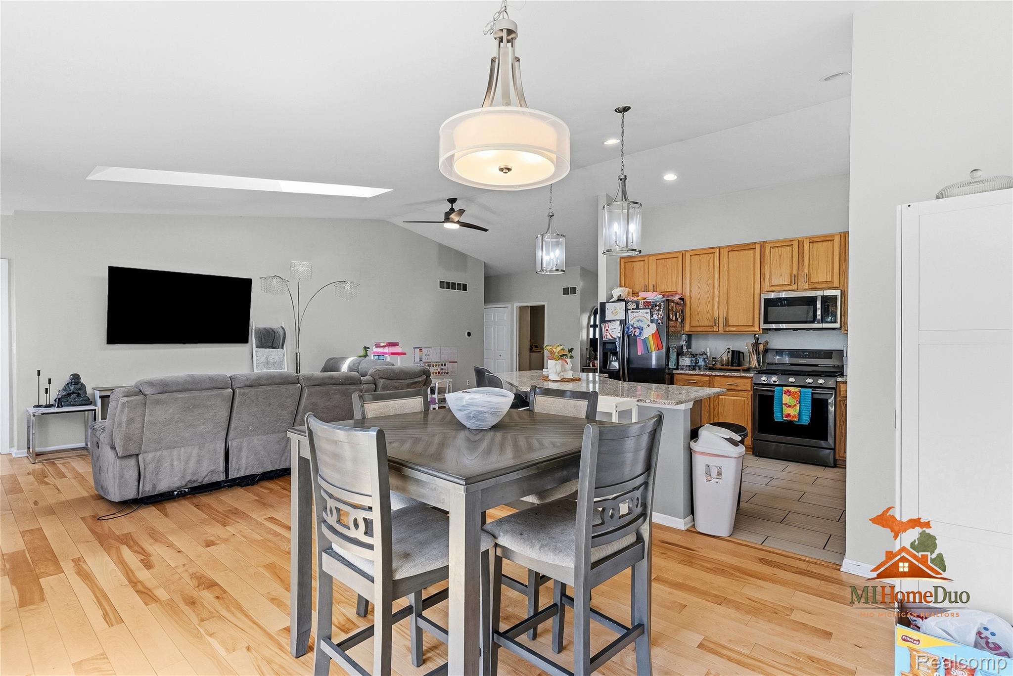 1501 Vanderbilt Drive Property Photo 11