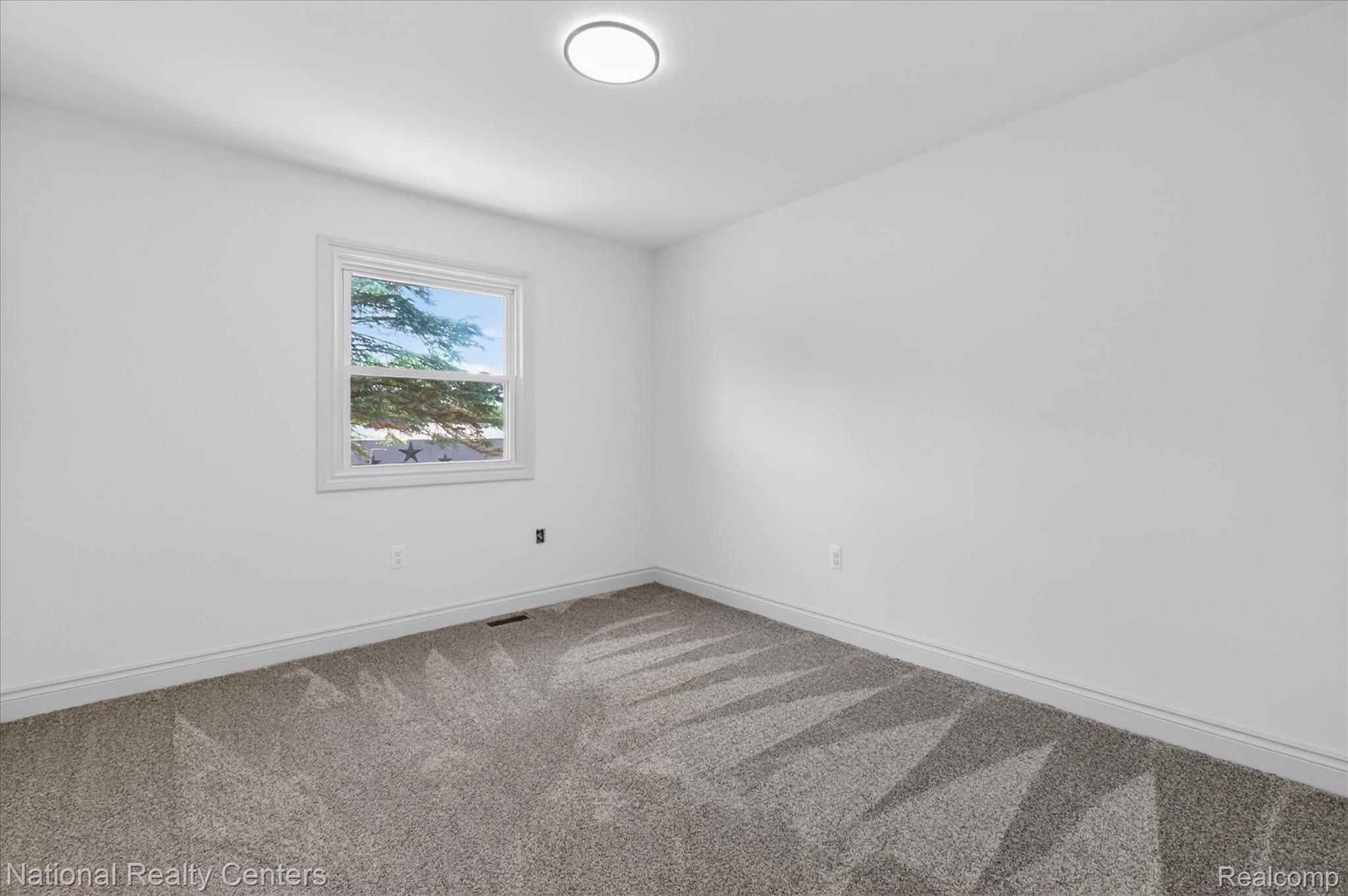 2601 Westwind Drive Property Photo 29