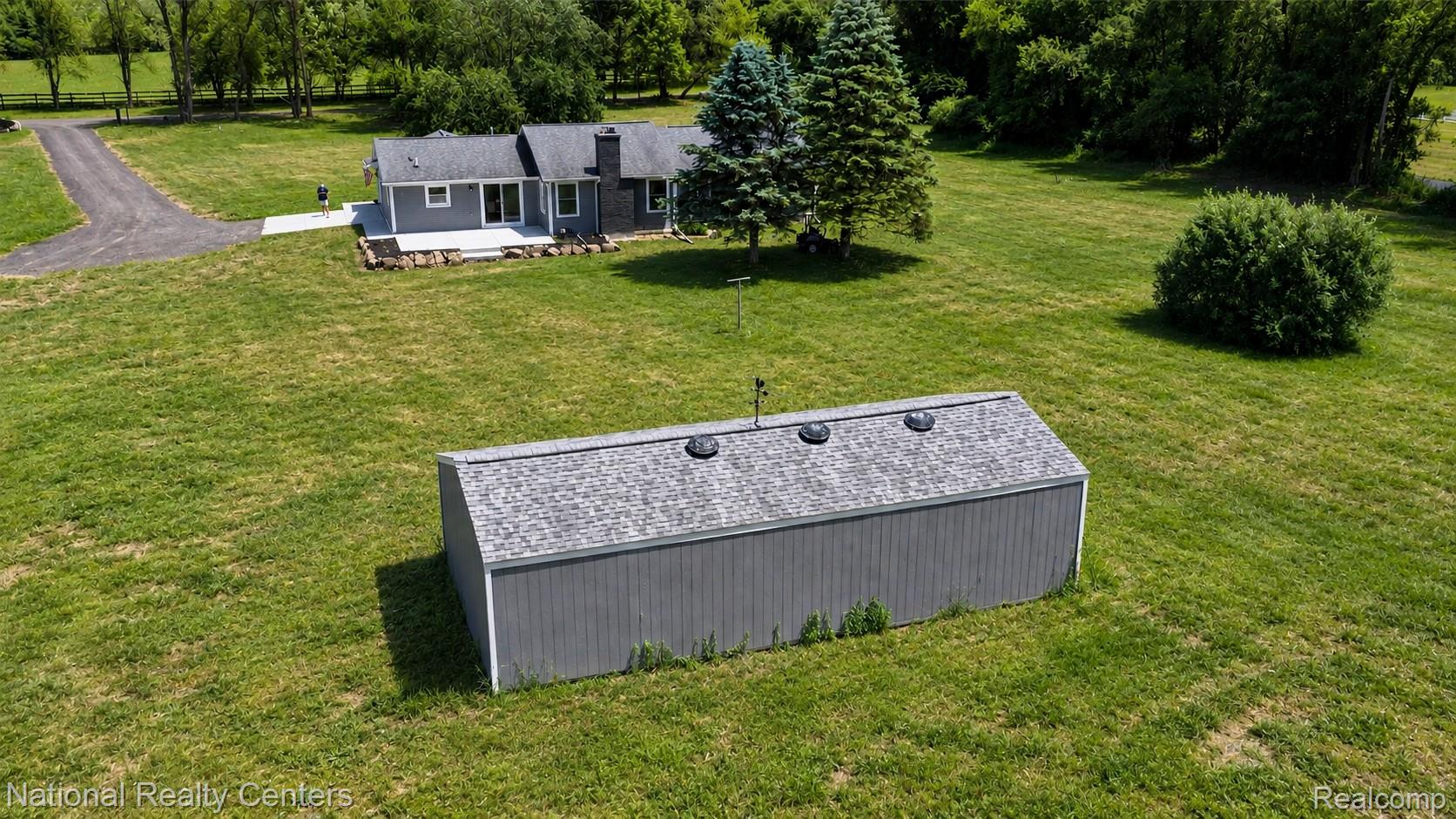 2601 Westwind Drive Property Photo 44