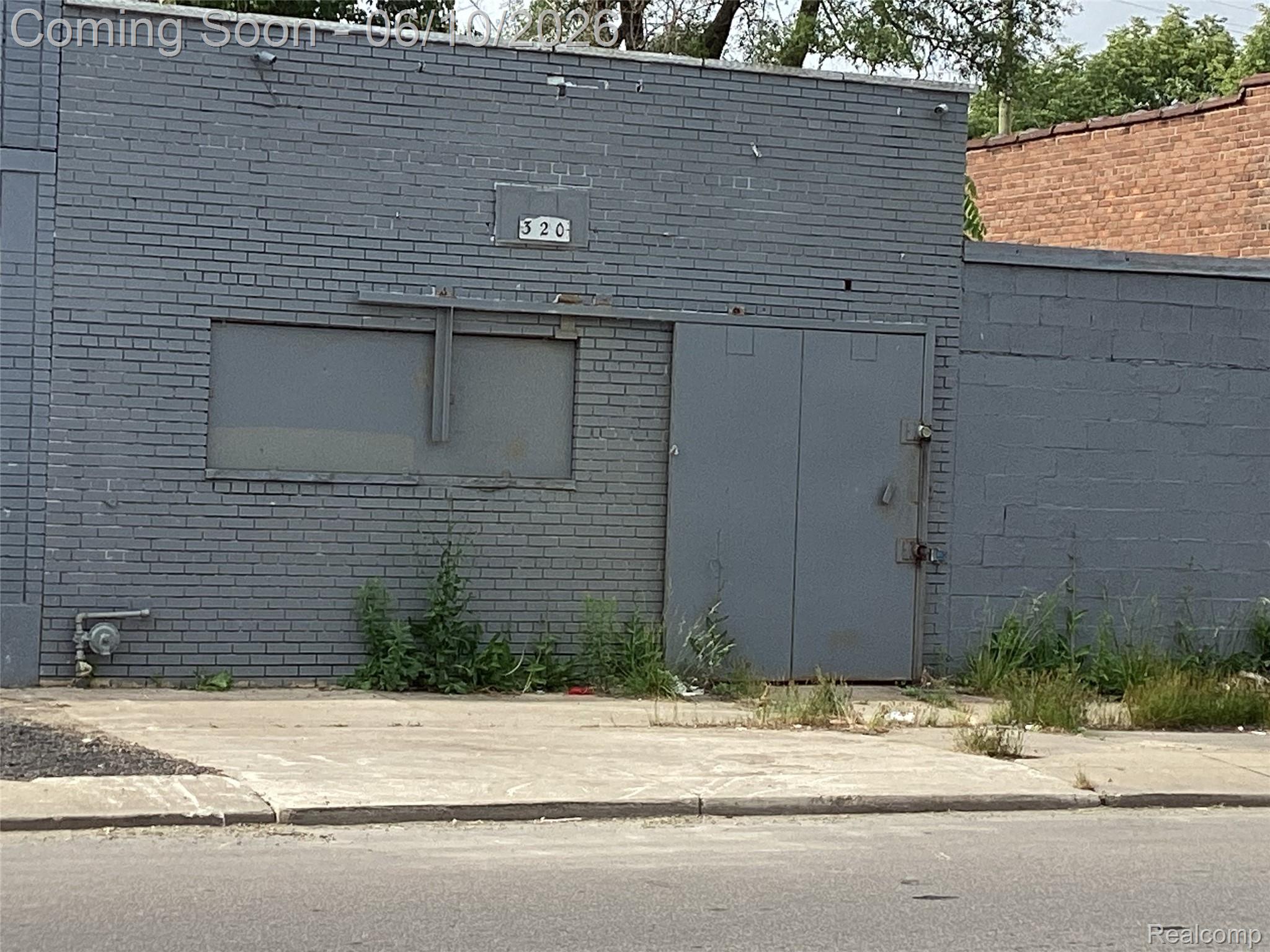 320 E State Fair Property Photo 1