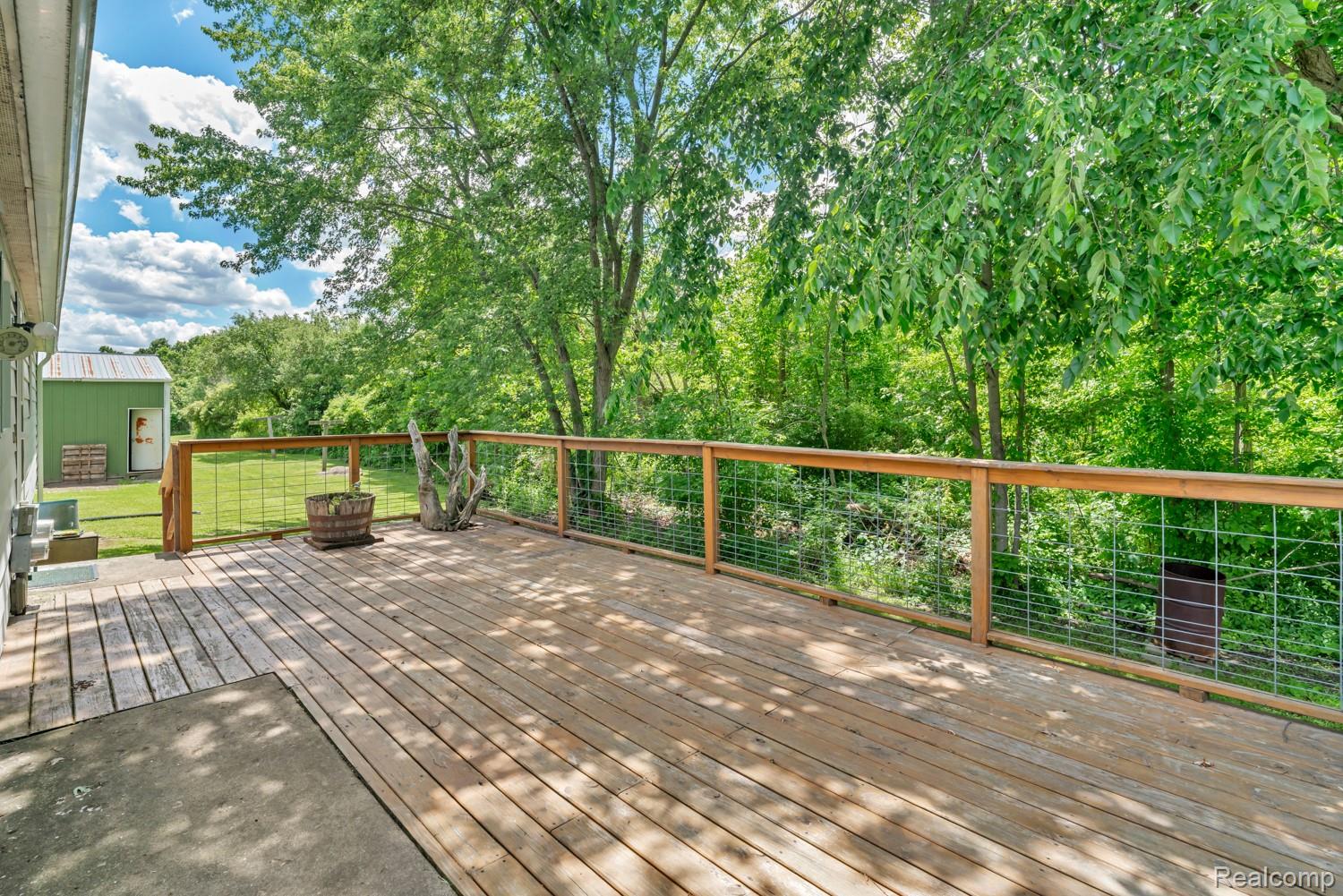 15387 Schultz Road Property Photo 4