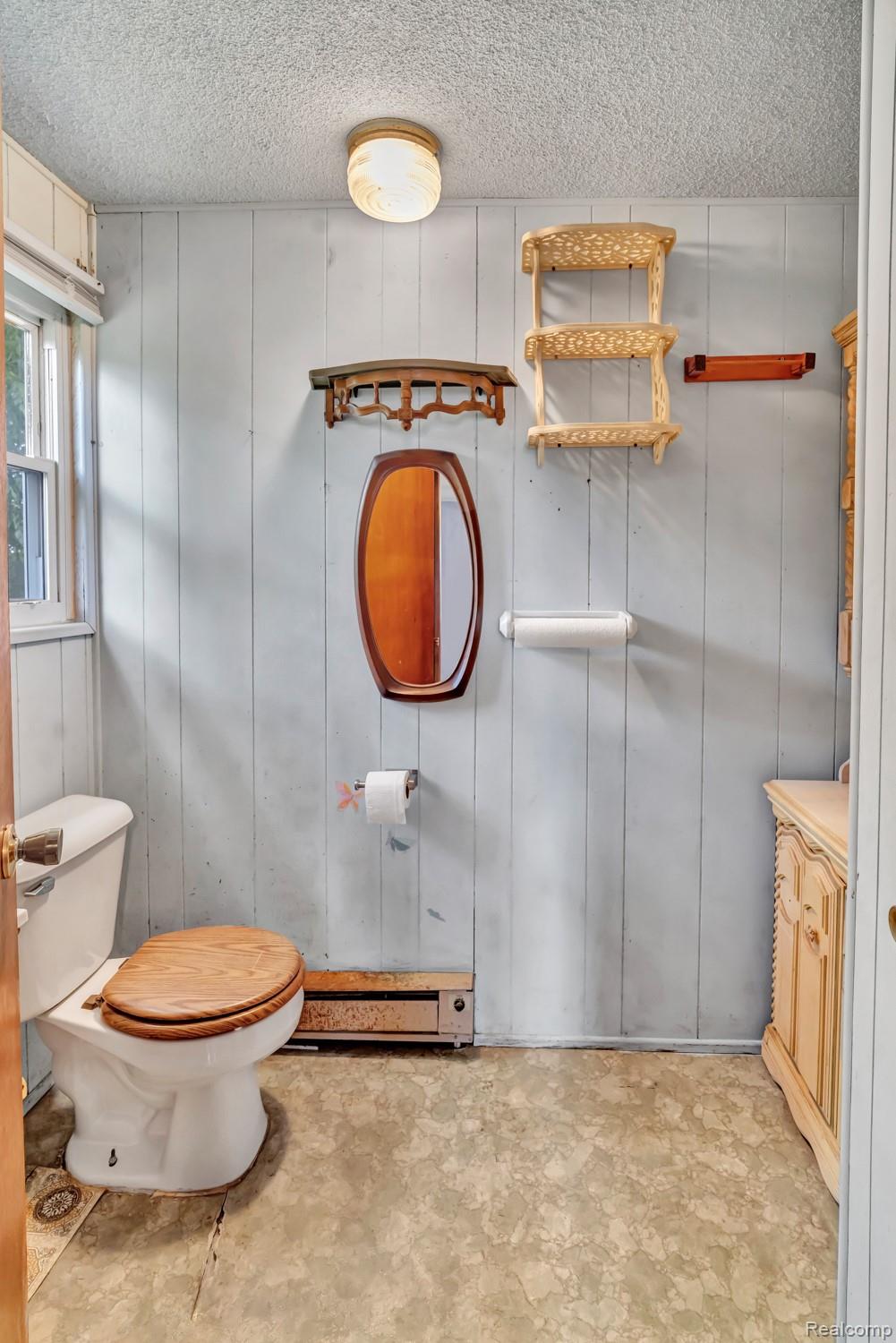 15387 Schultz Road Property Photo 11