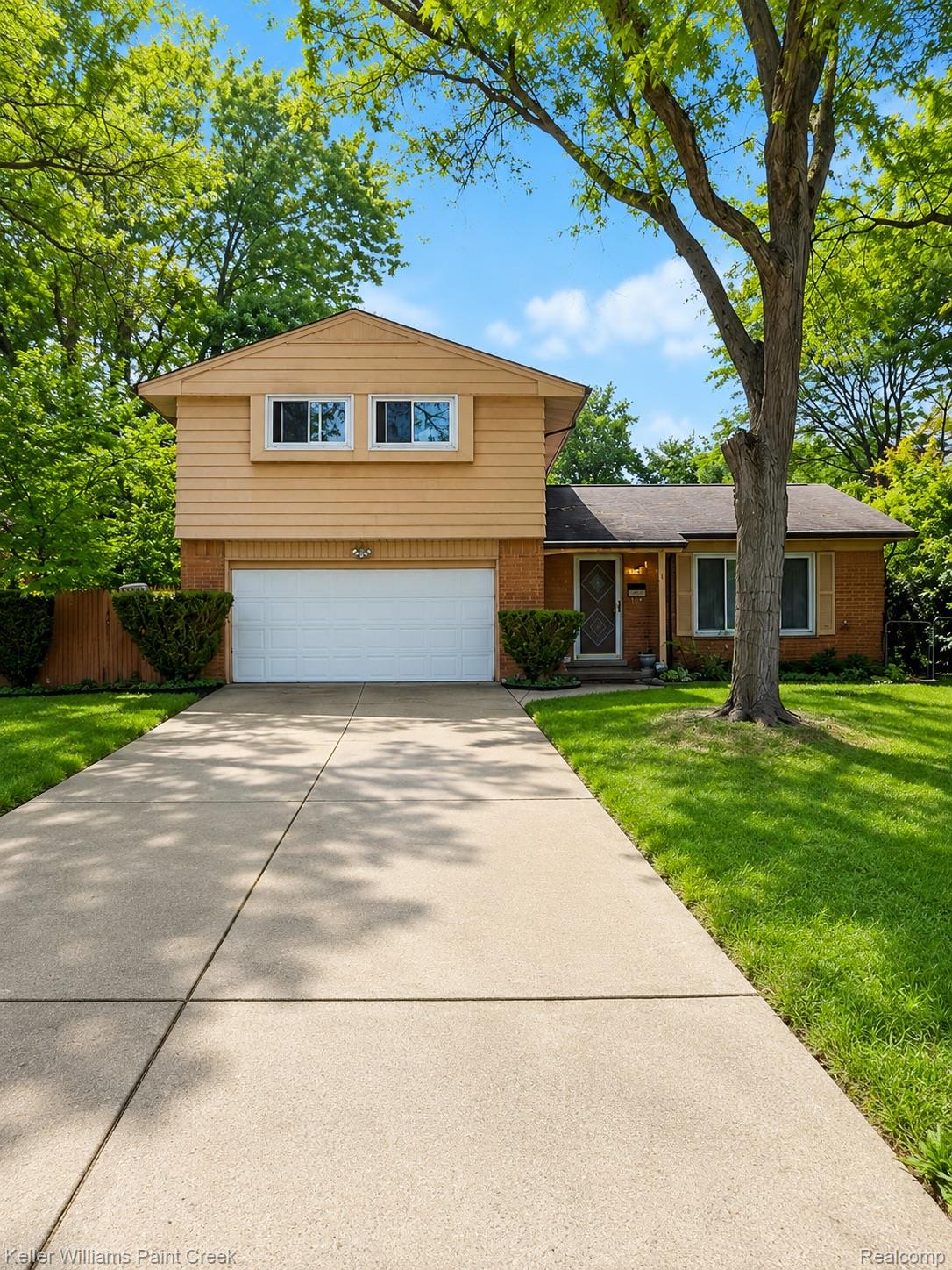 28266 Tapert Drive Property Photo 1