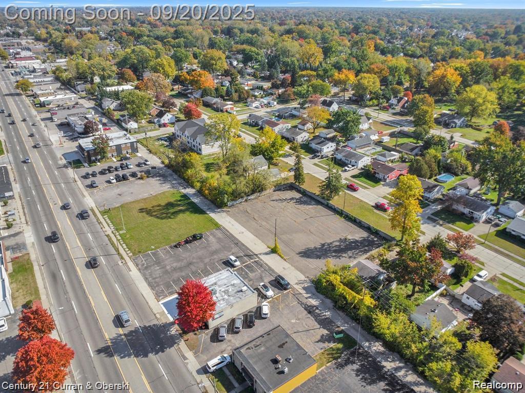 30759 Ford Road C Property Photo 6