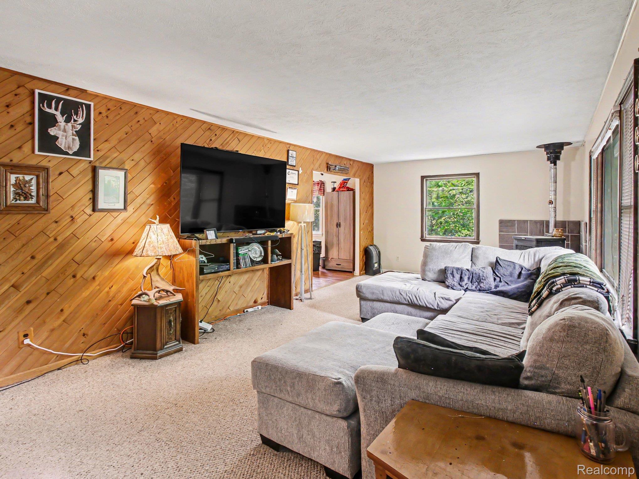 3621 Atkins Road Property Photo 6