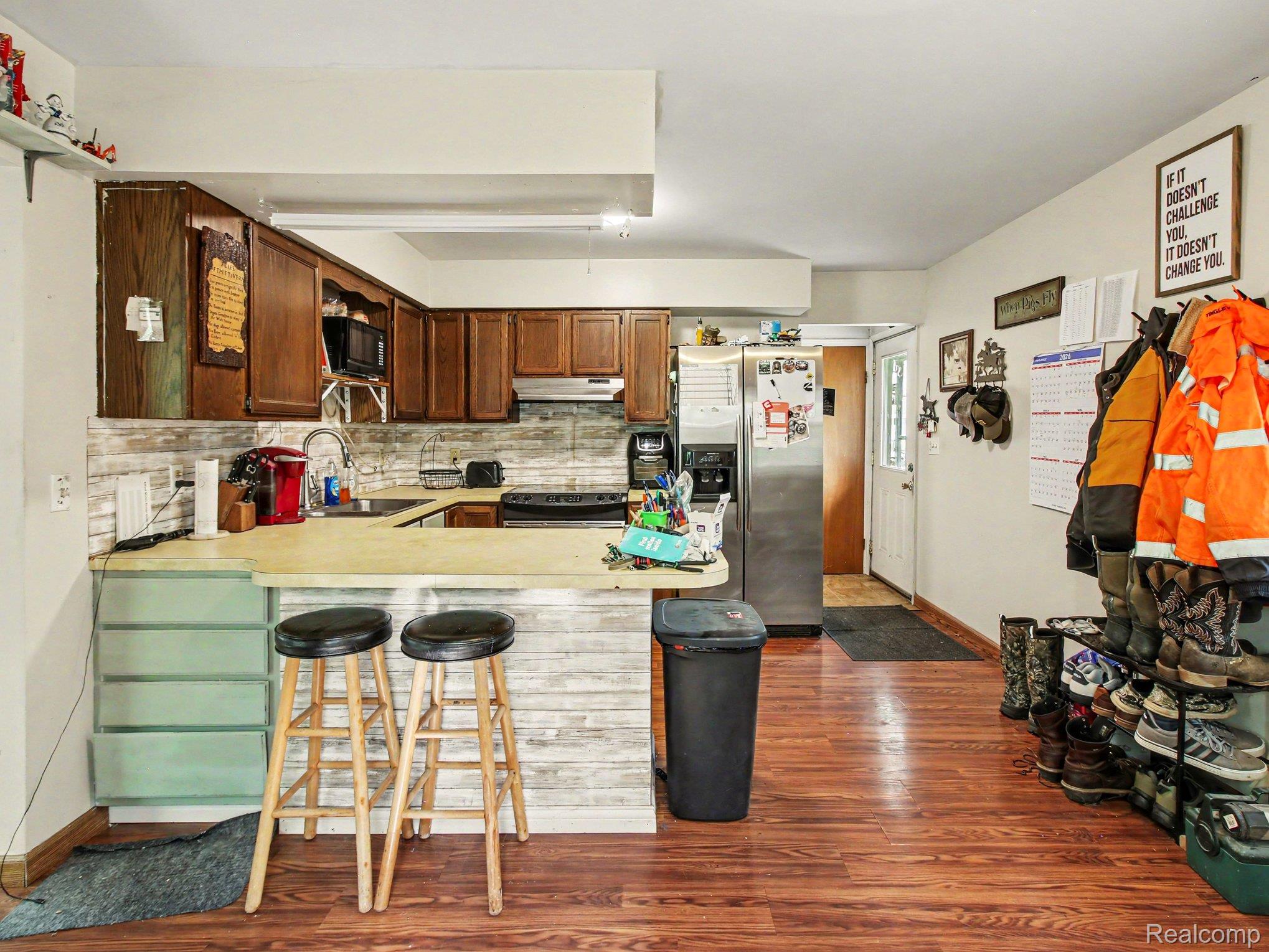 3621 Atkins Road Property Photo 7