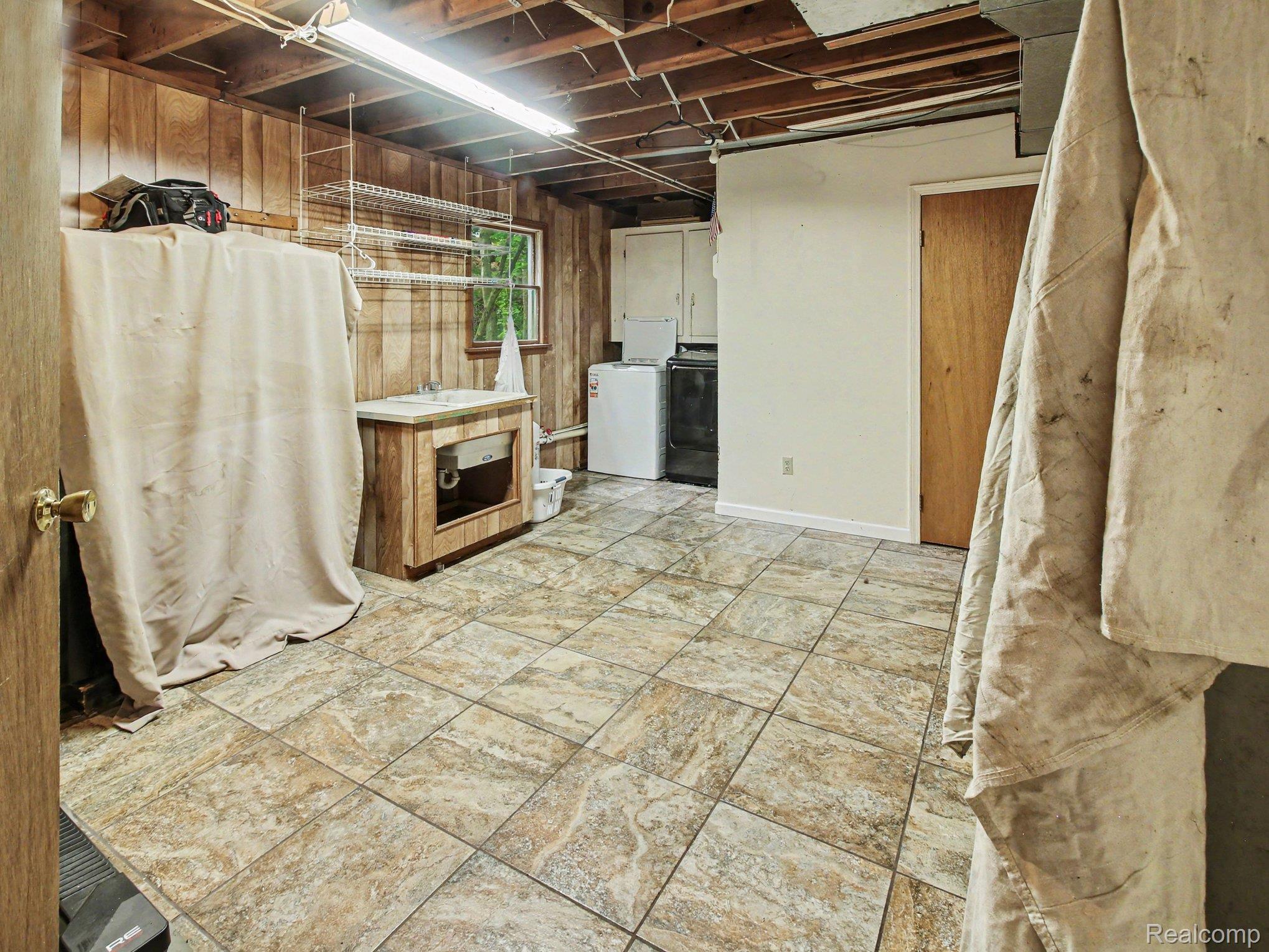 3621 Atkins Road Property Photo 23