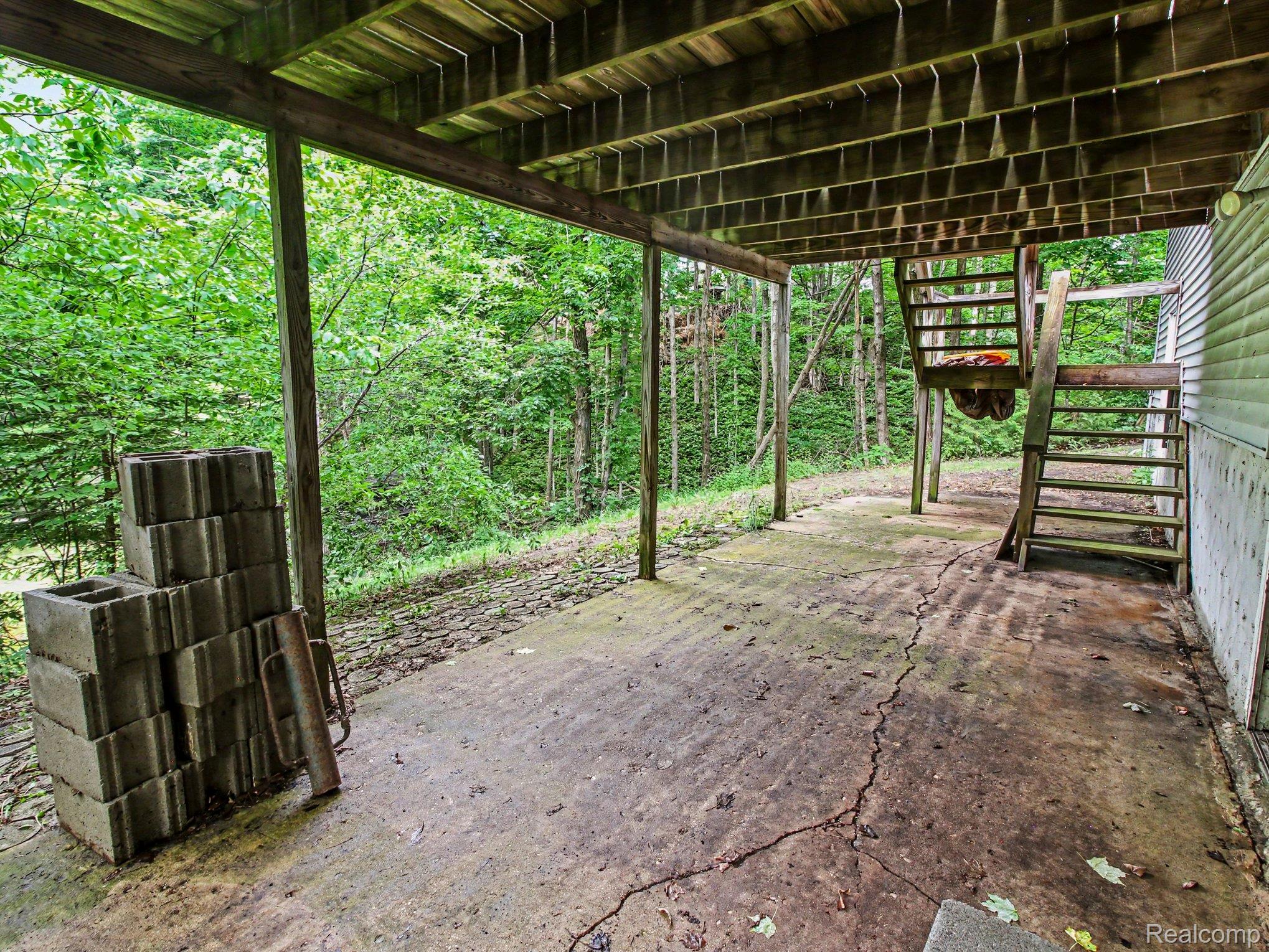 3621 Atkins Road Property Photo 26