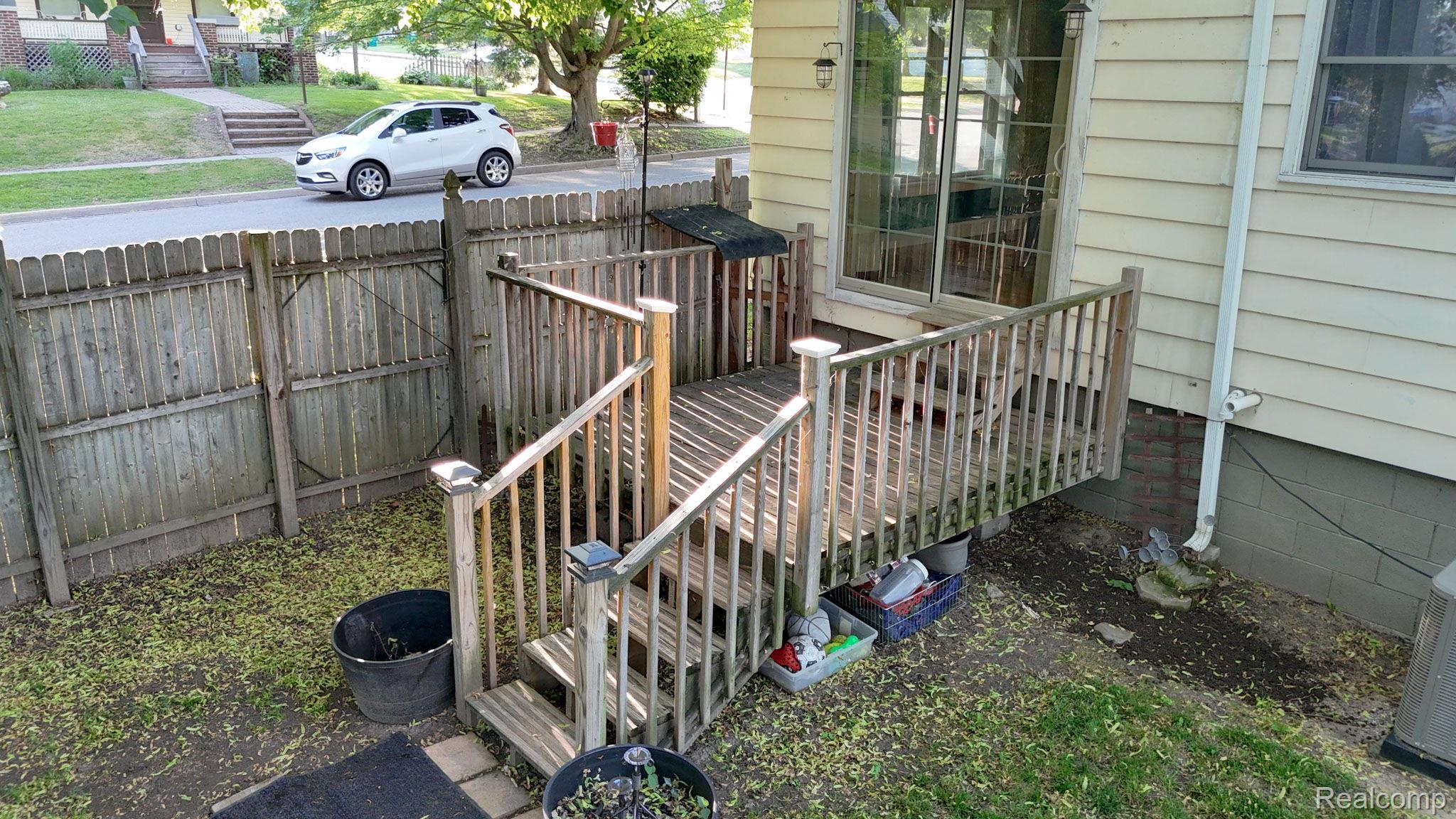515 Jay Street Property Photo 11