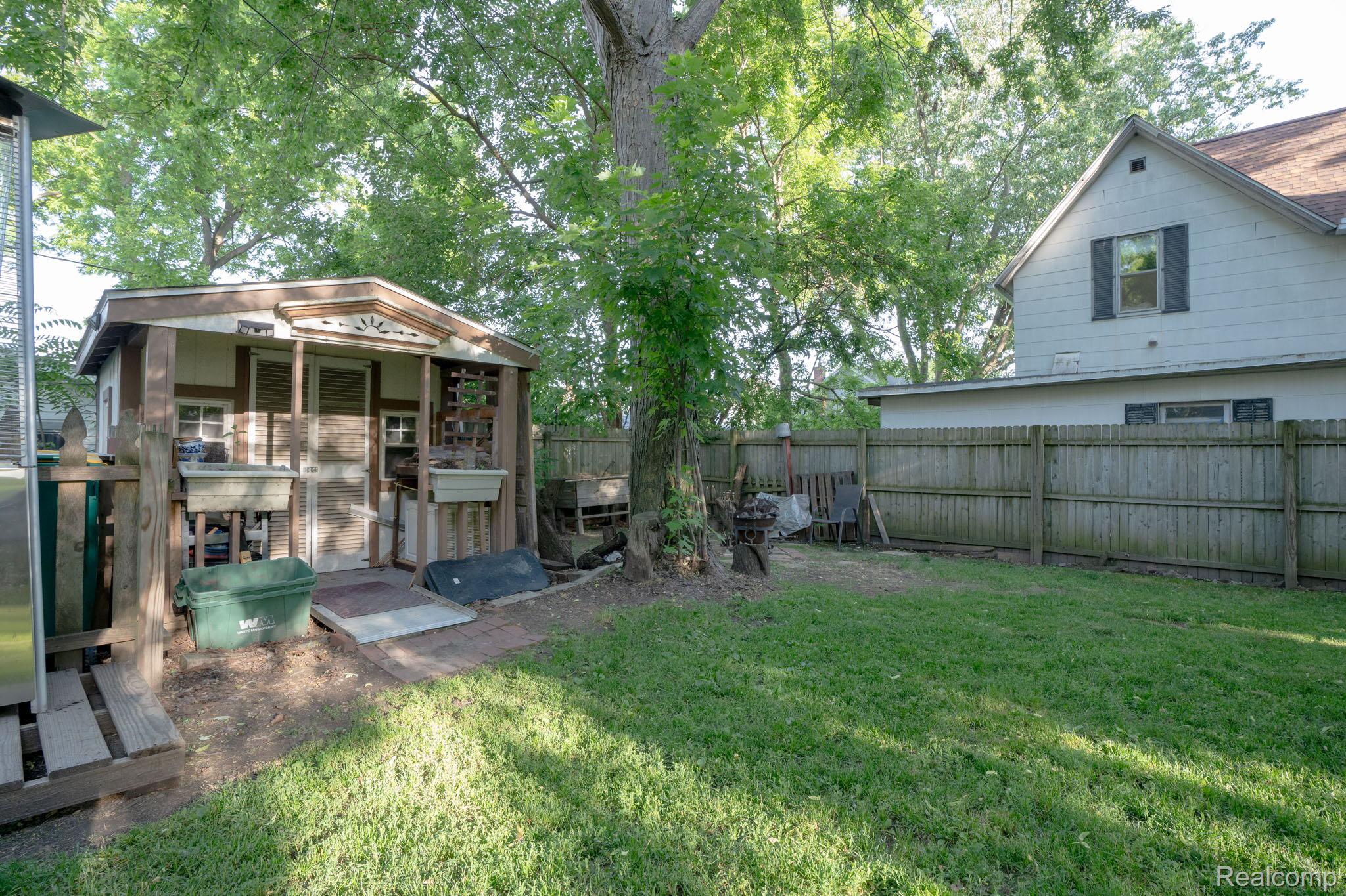 515 Jay Street Property Photo 19