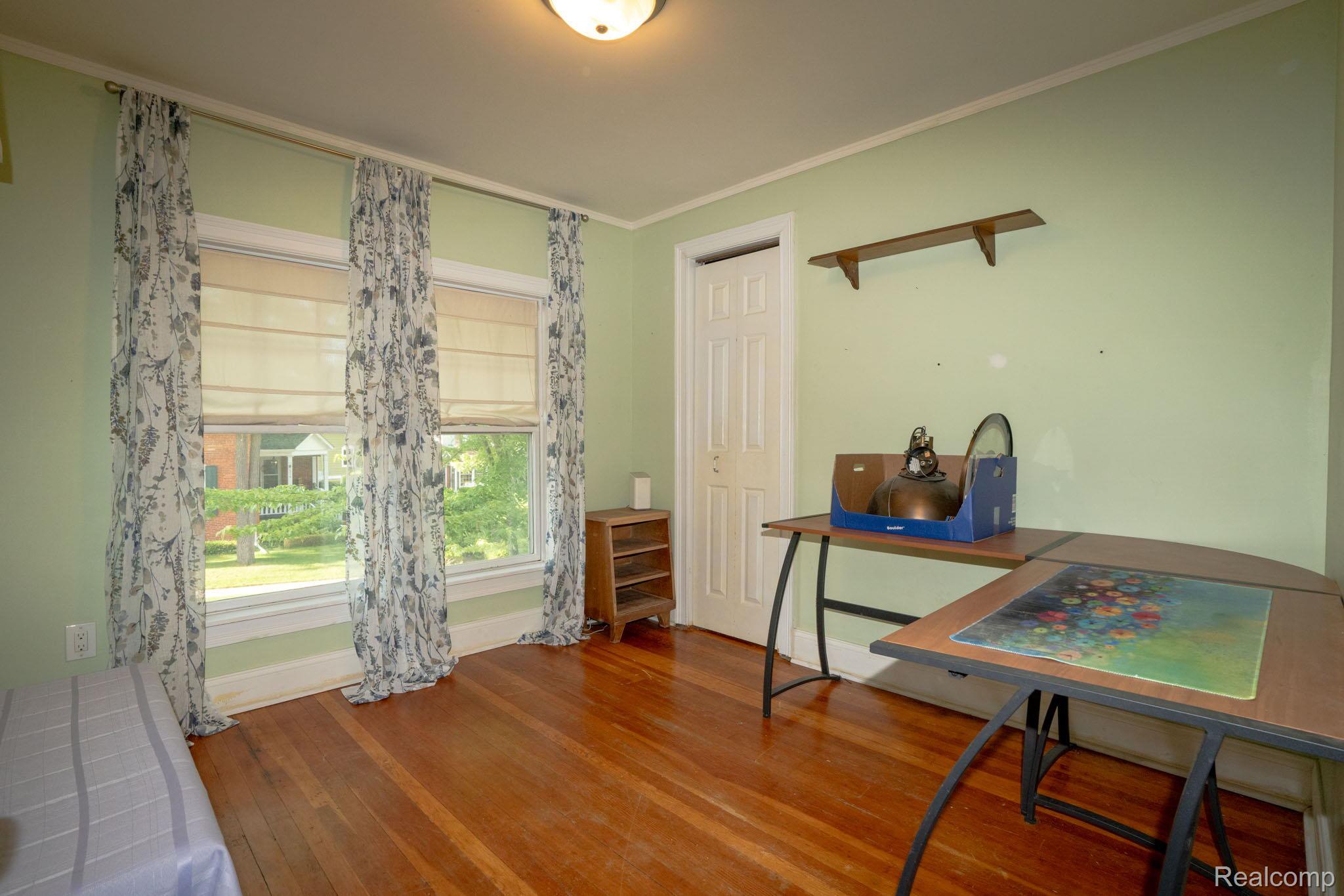 515 Jay Street Property Photo 35