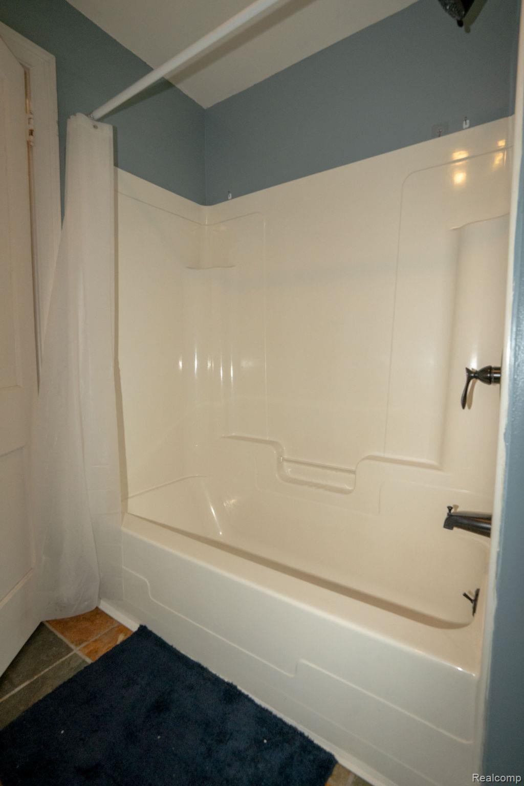 515 Jay Street Property Photo 43