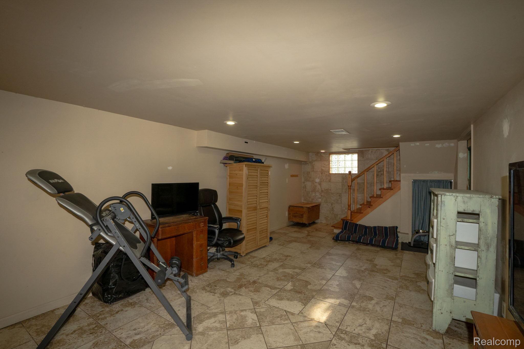 515 Jay Street Property Photo 49