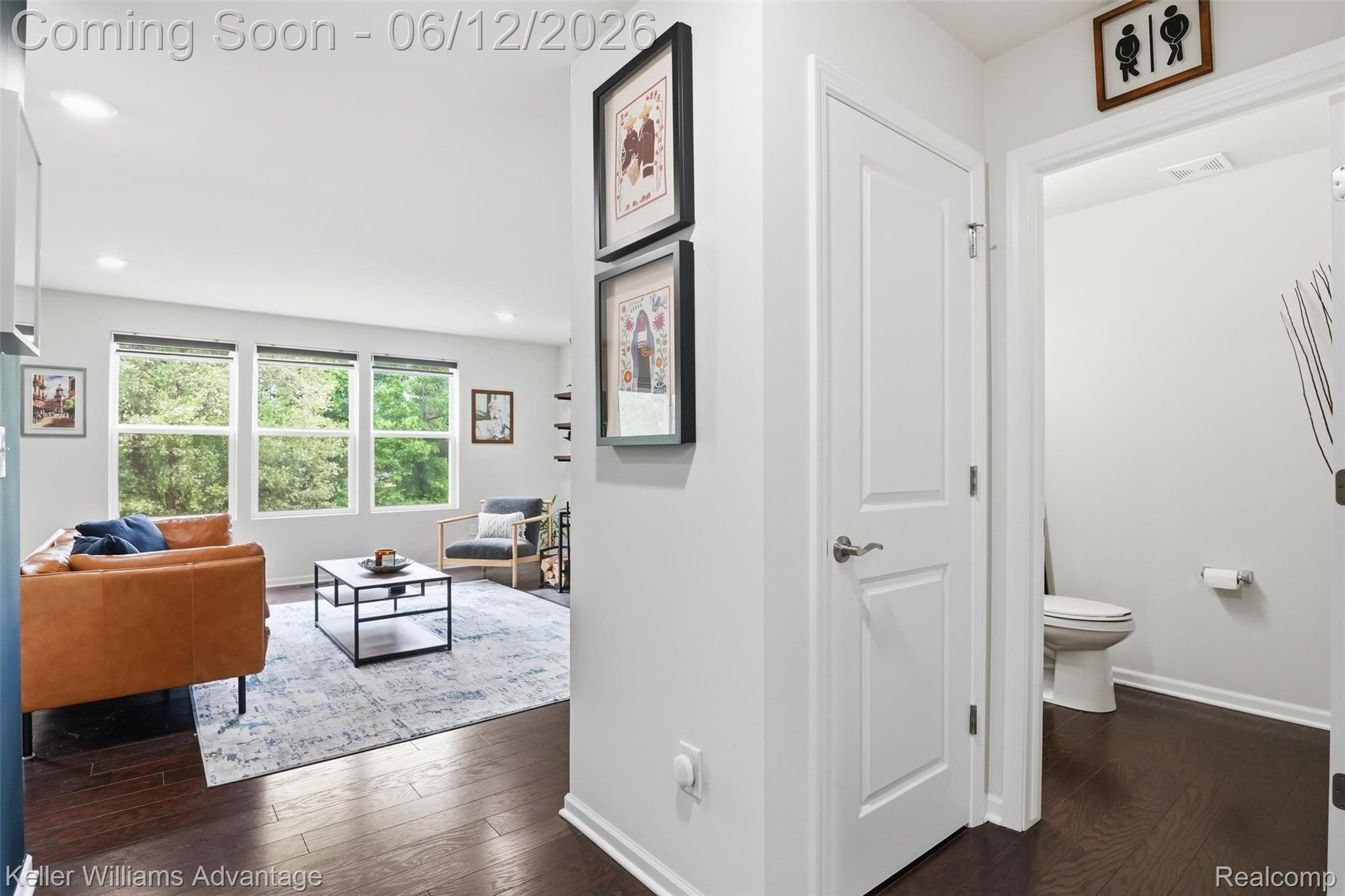 6134 Fieldstone Circle Property Photo 4
