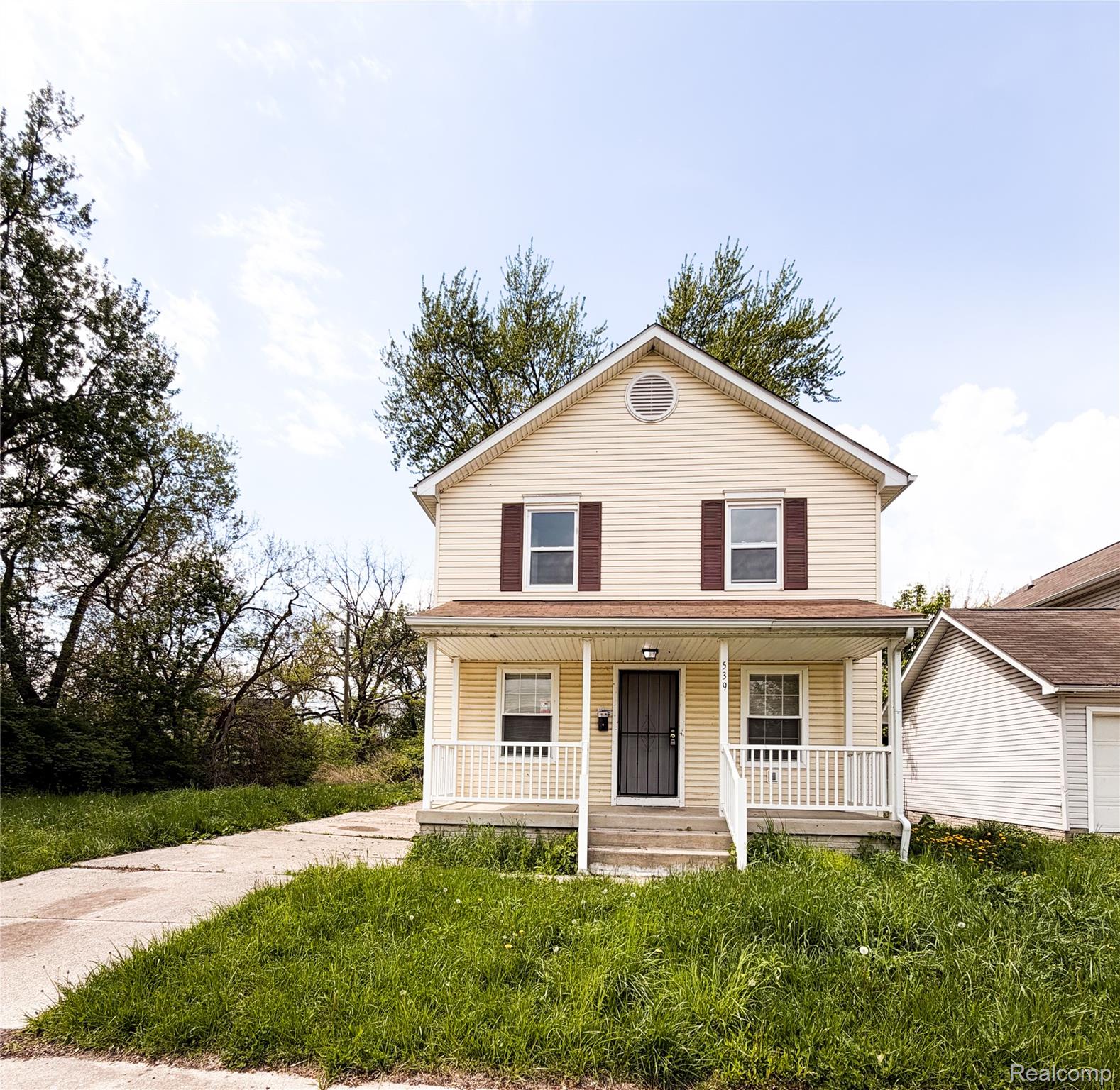 539 Kitchener Street Property Photo 1