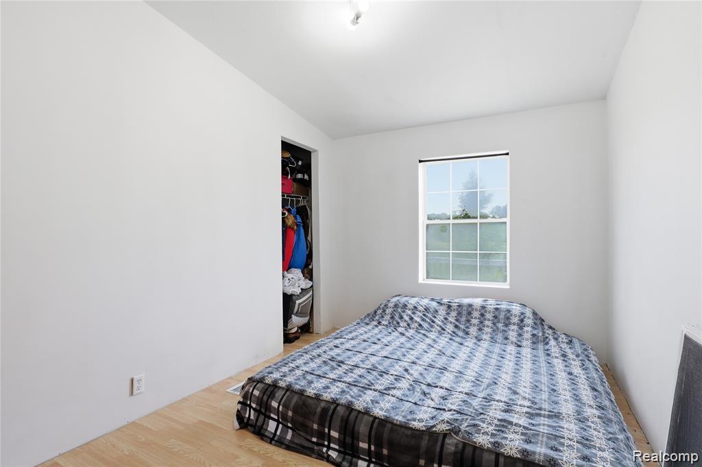 253 Park Street Property Photo 9