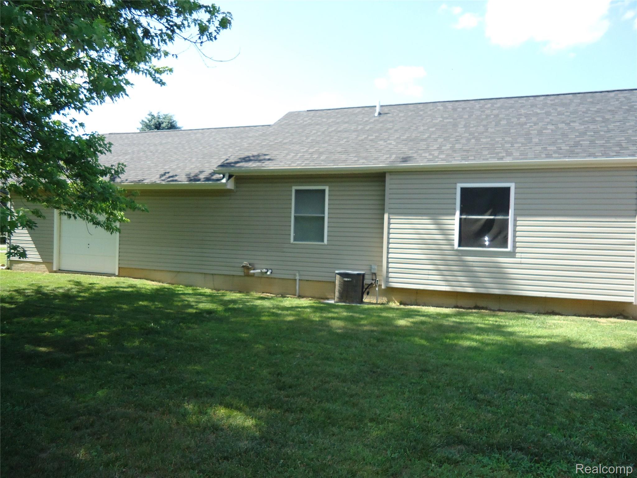 2933 Ashley Drive Property Photo 17