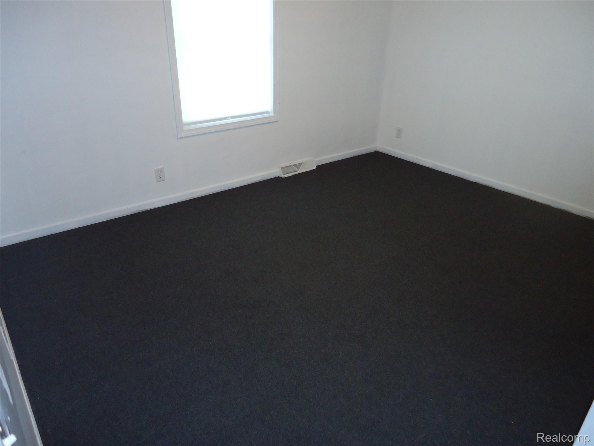 2933 Ashley Drive Property Photo 36