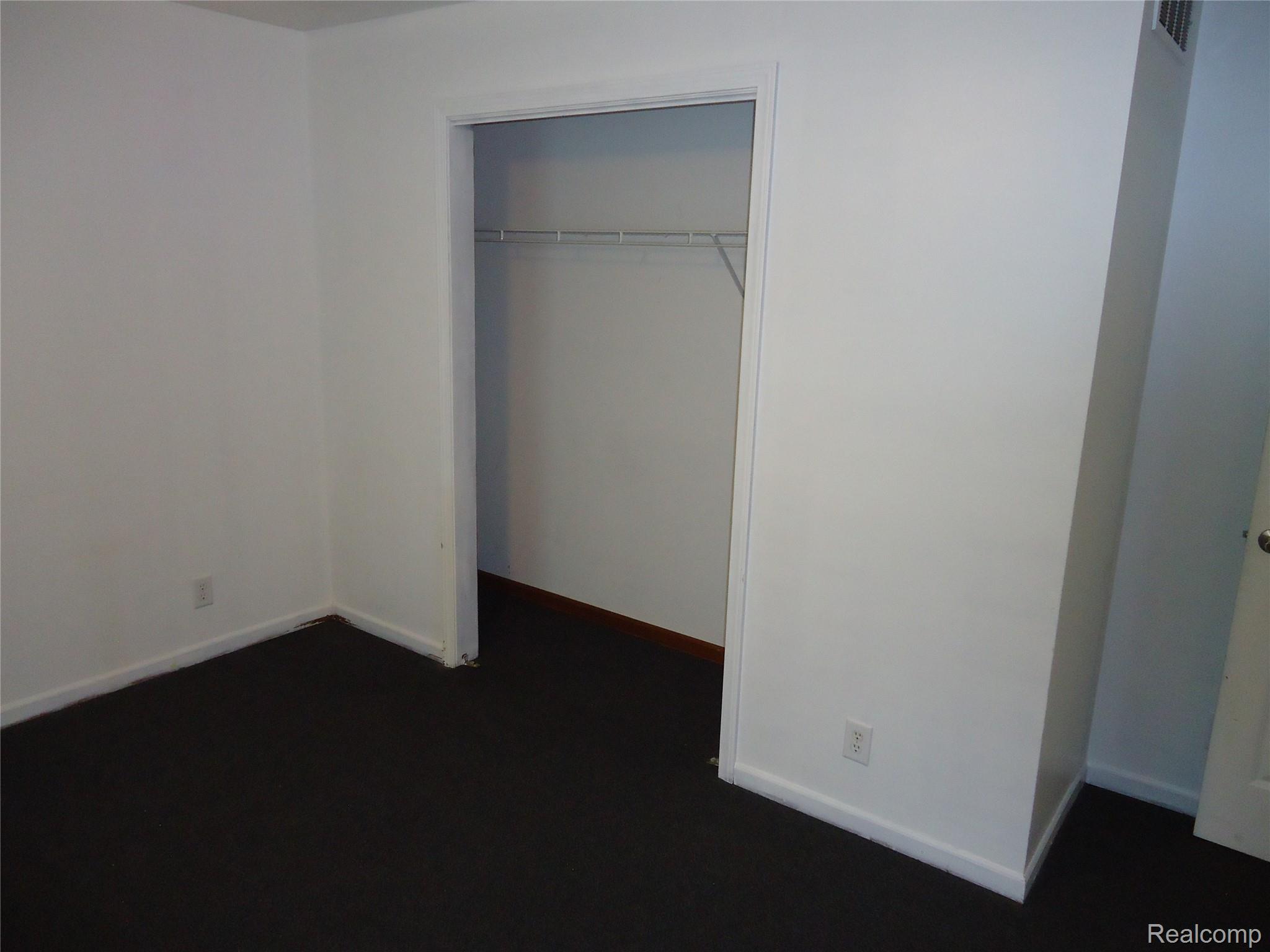 2933 Ashley Drive Property Photo 37