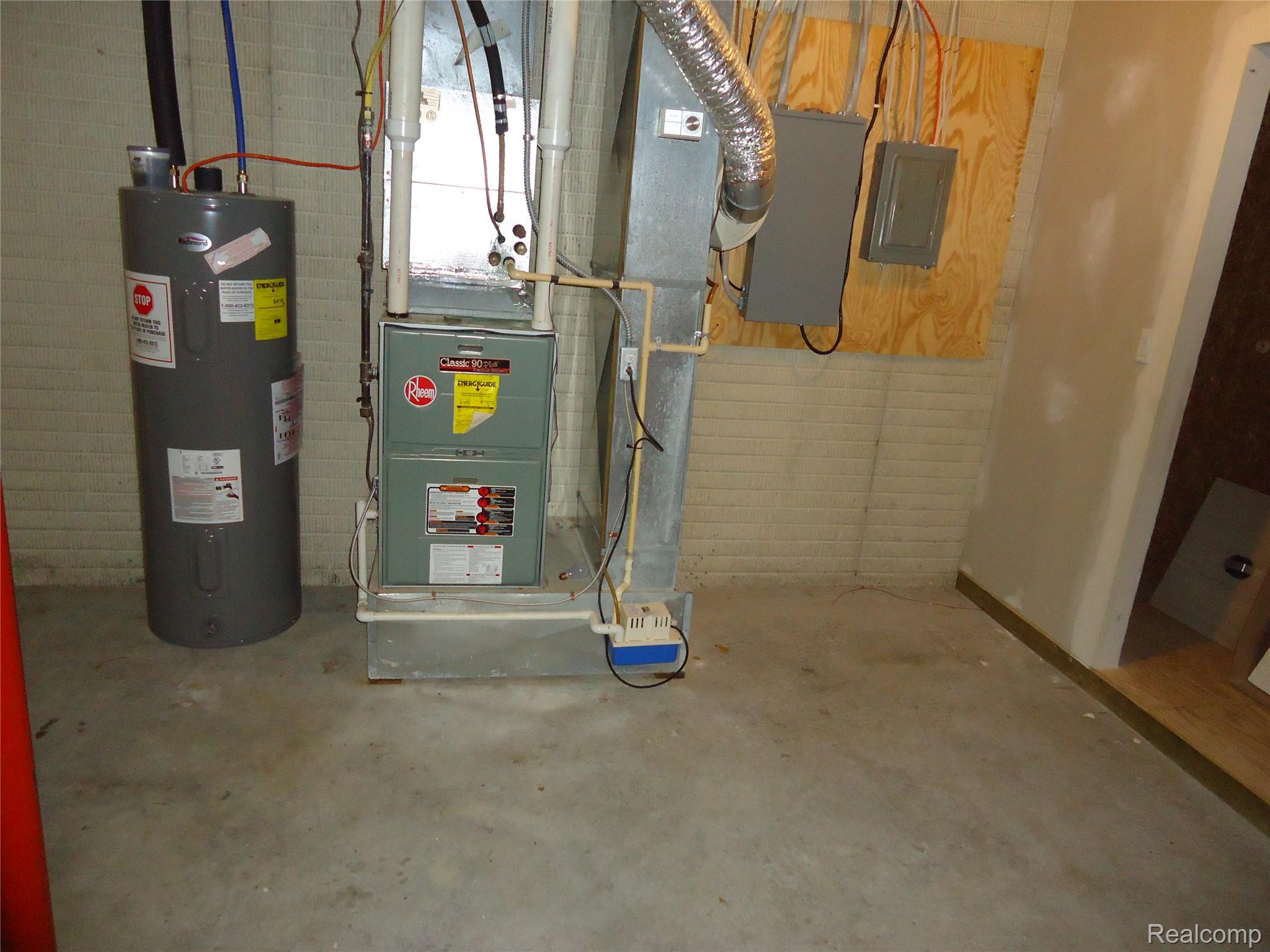 2933 Ashley Drive Property Photo 48