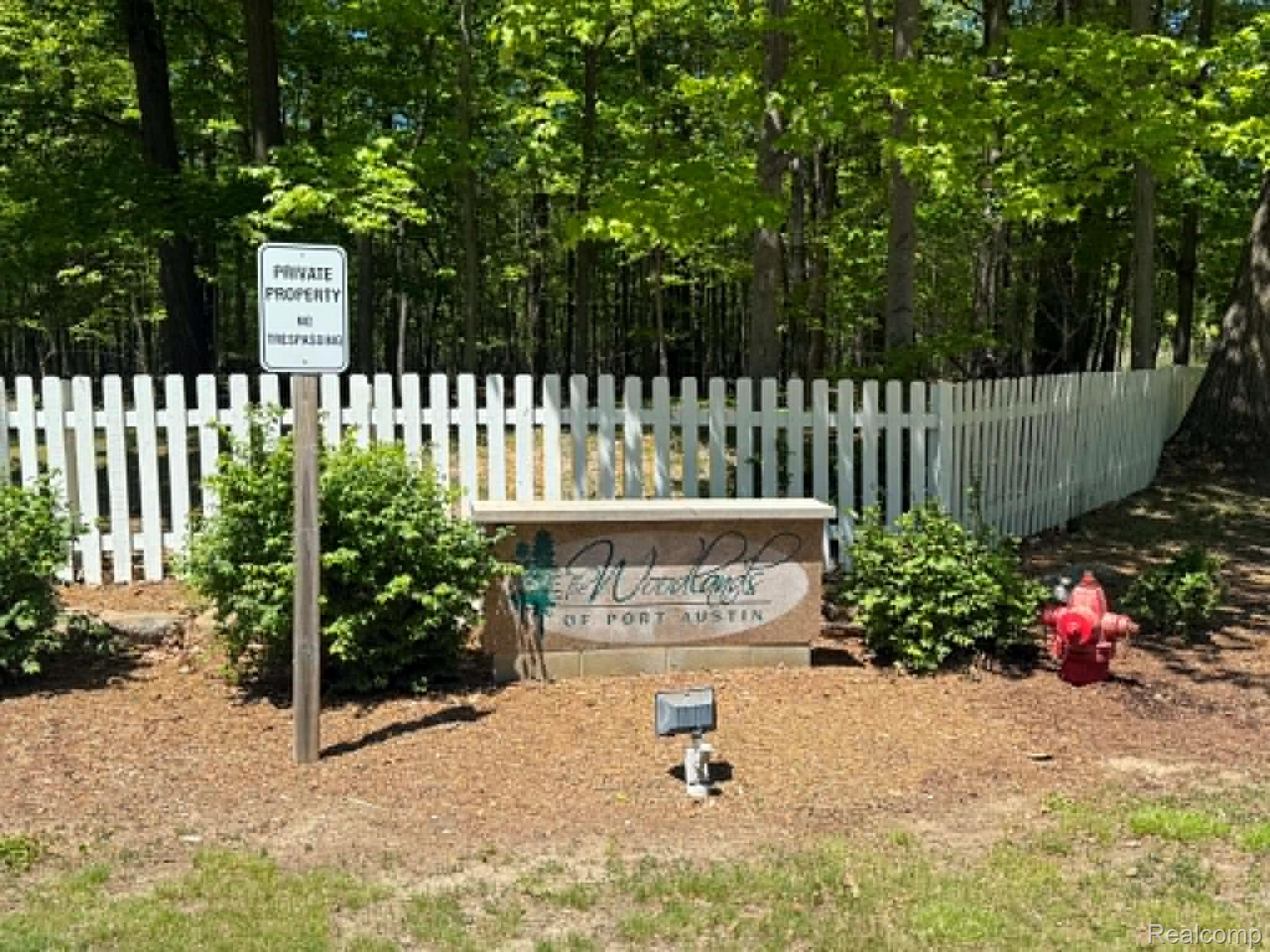 Lot 4 Towering Oaks Drive Property Photo 2