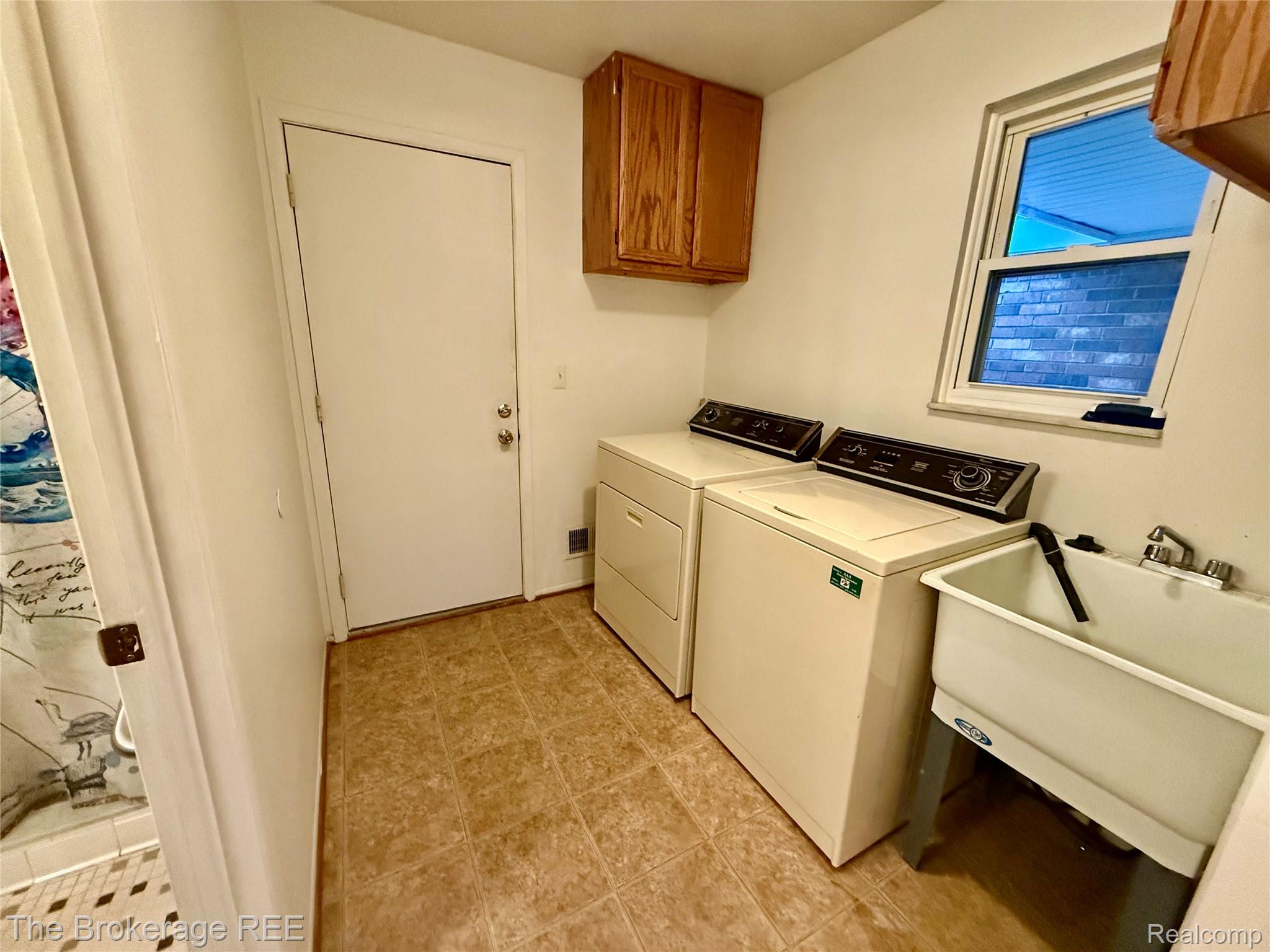 37830 Erna Drive Property Photo 14