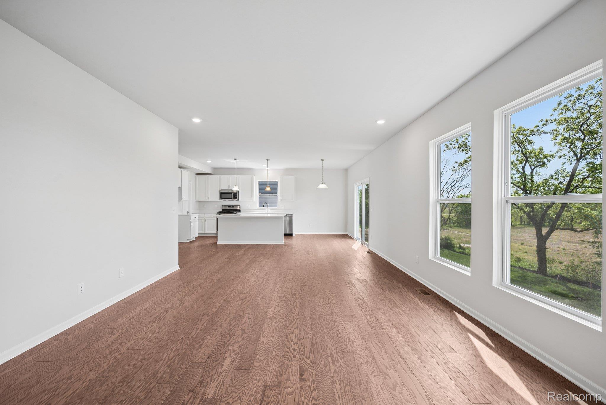 27137 Silo Drive Property Photo 11