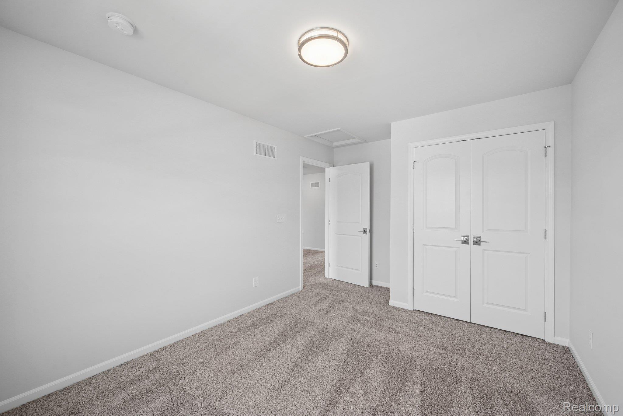 27137 Silo Drive Property Photo 17