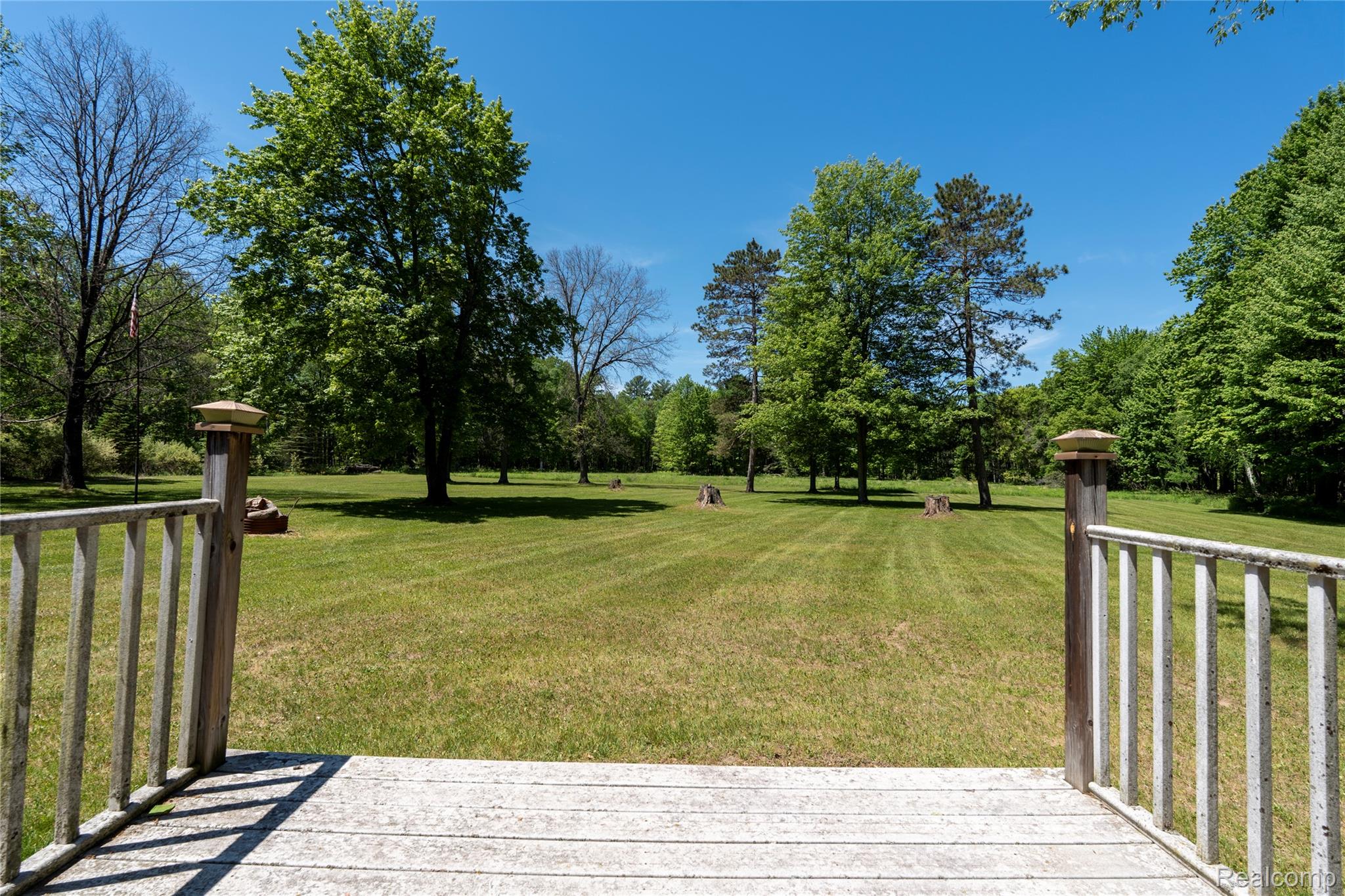 2091 N Athey Property Photo 16