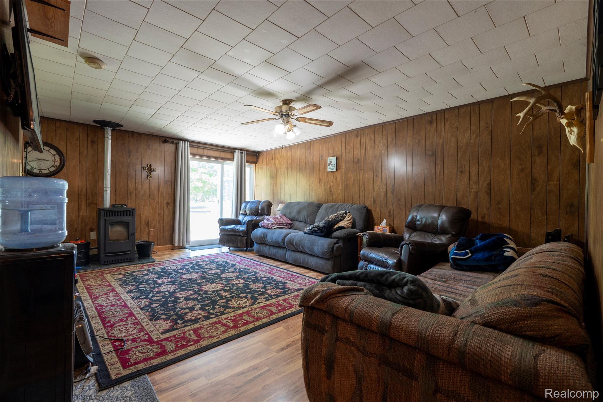 2091 N Athey Property Photo 17