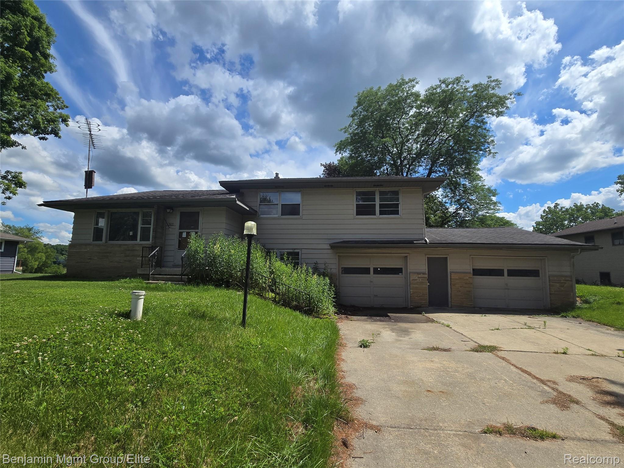 9298 Varodell Drive Property Photo 1