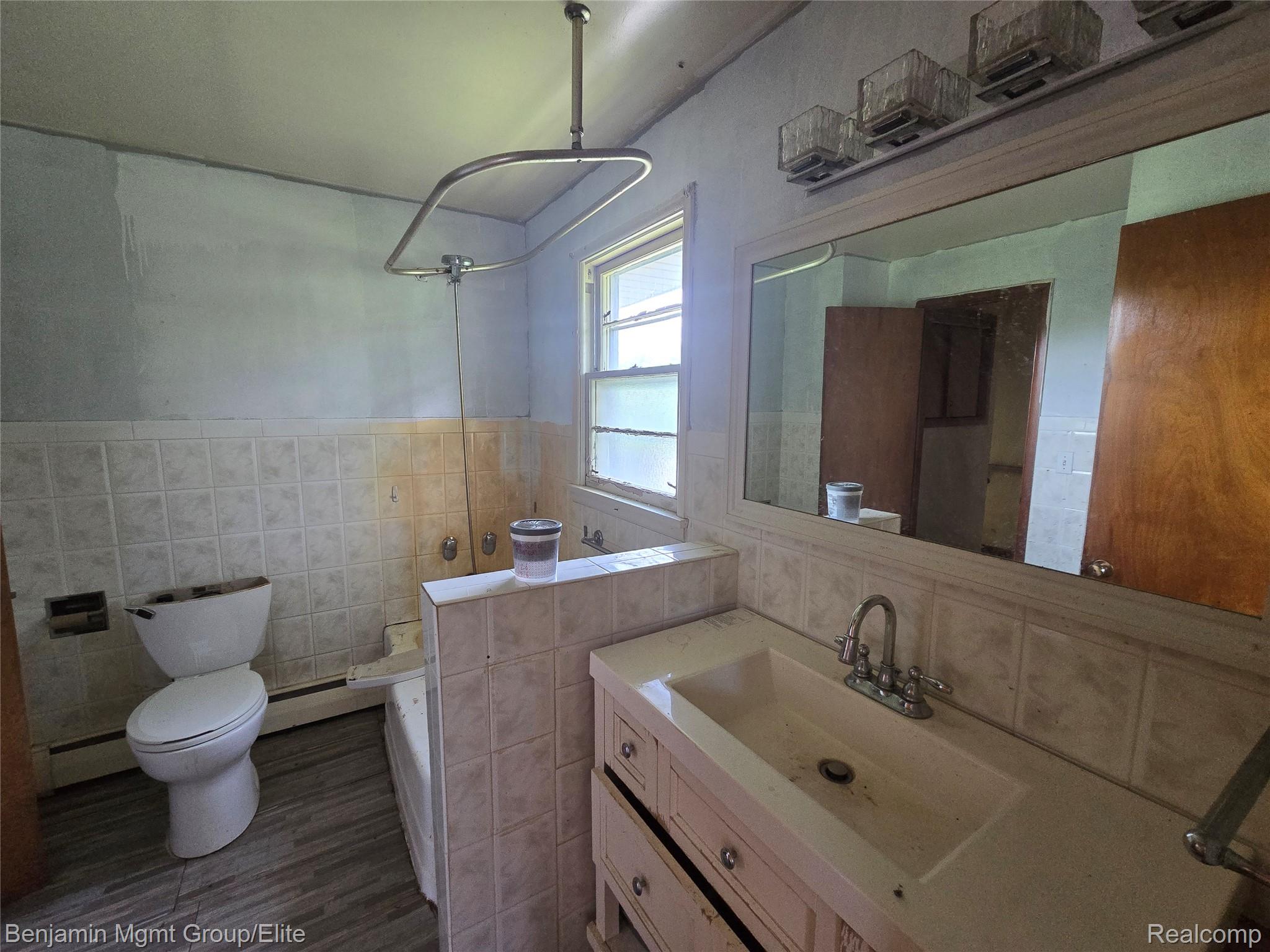 9298 Varodell Drive Property Photo 11