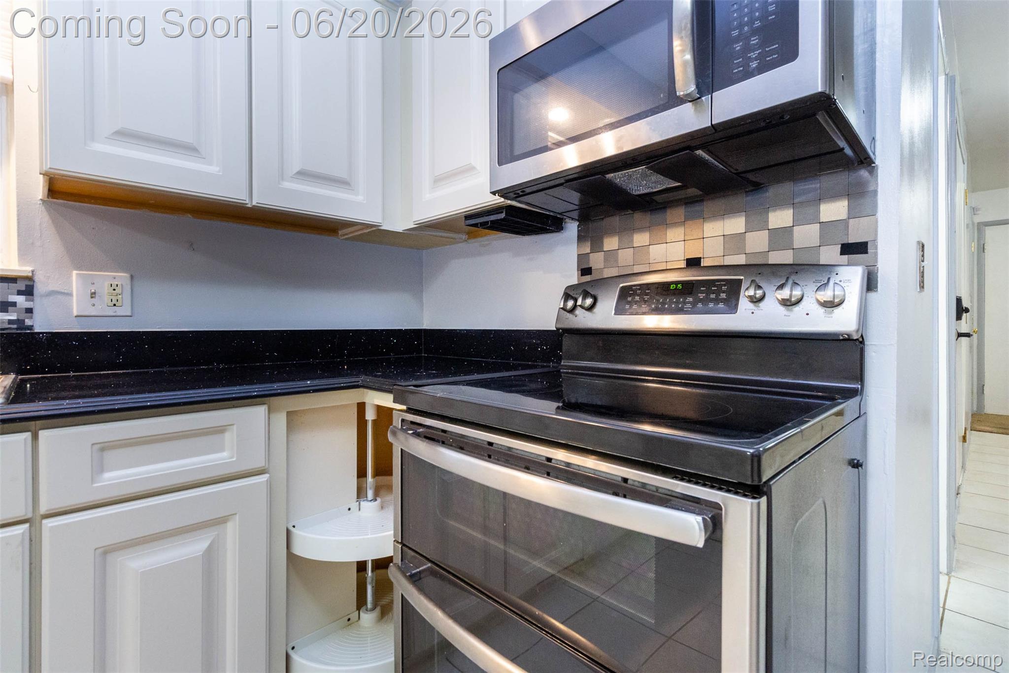 1454 Pine Valley Boulevard Property Photo 13