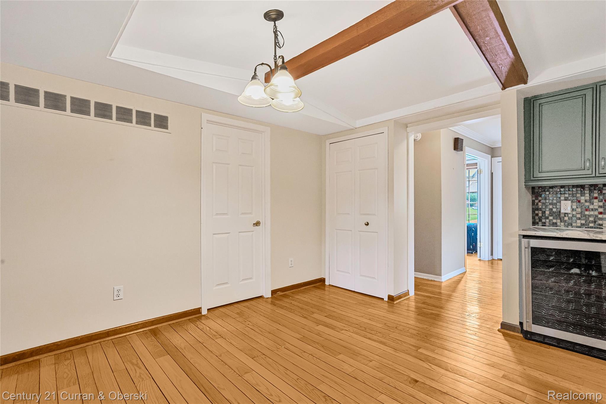 5994 Glen Eagles Drive Property Photo 15