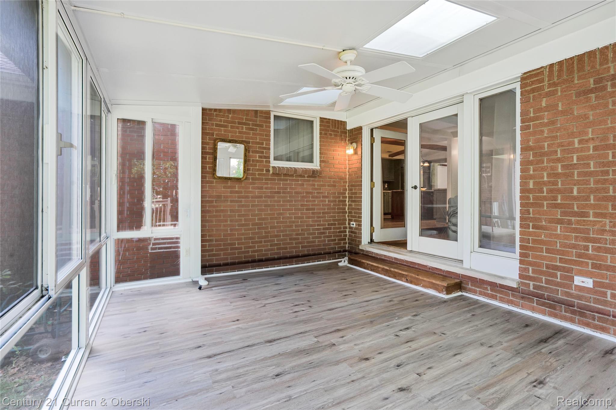 5994 Glen Eagles Drive Property Photo 20
