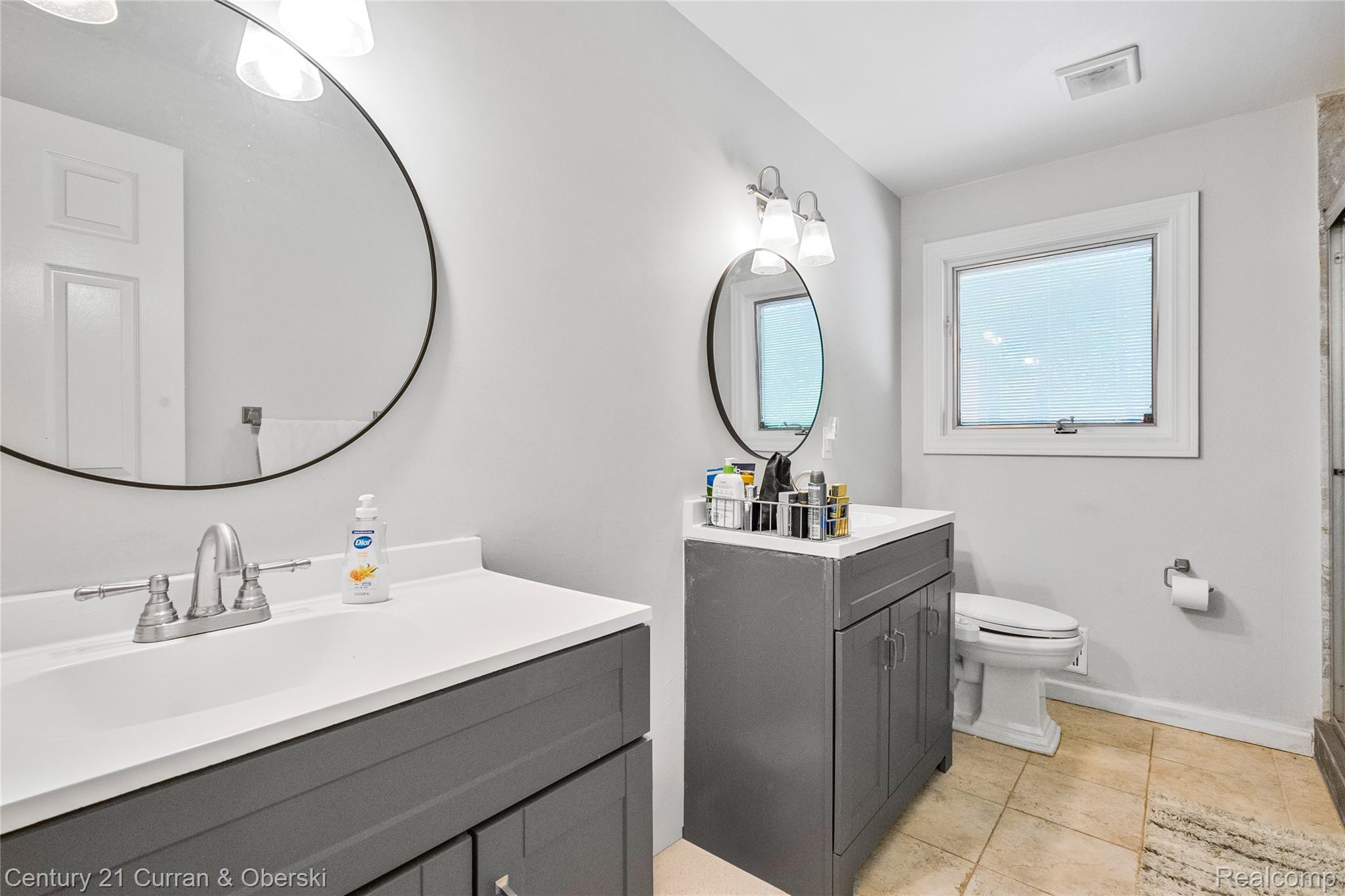 5994 Glen Eagles Drive Property Photo 24